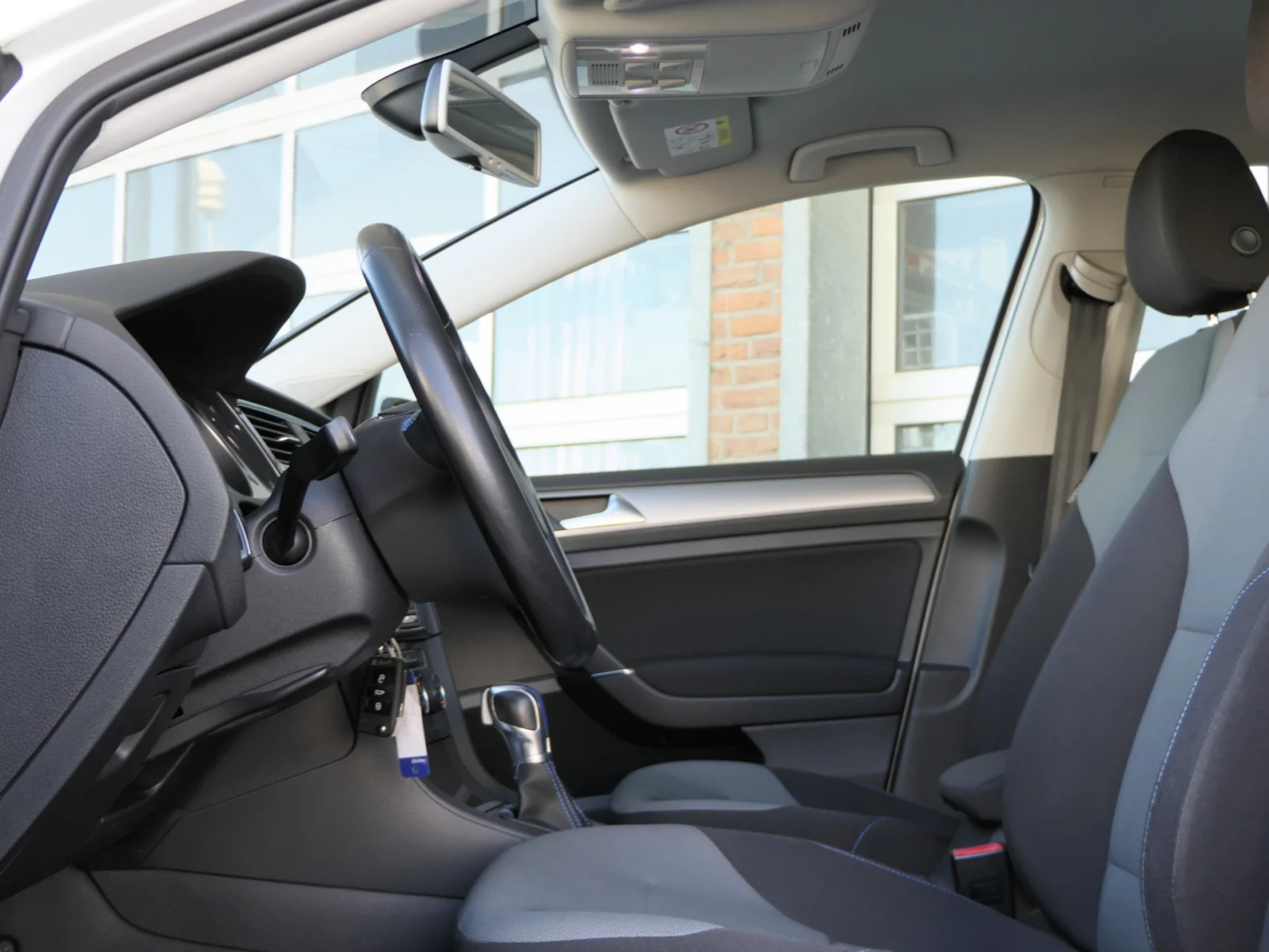 Volkswagen-e-Golf