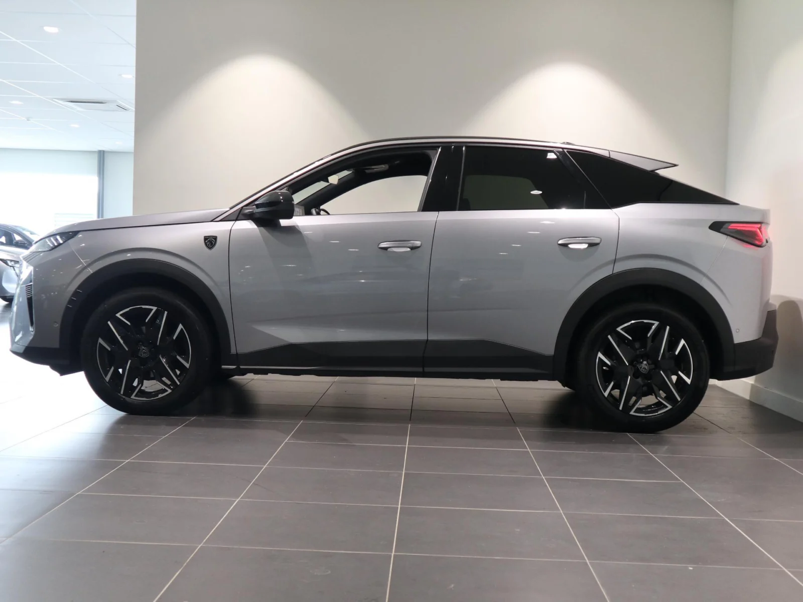 Peugeot-3008