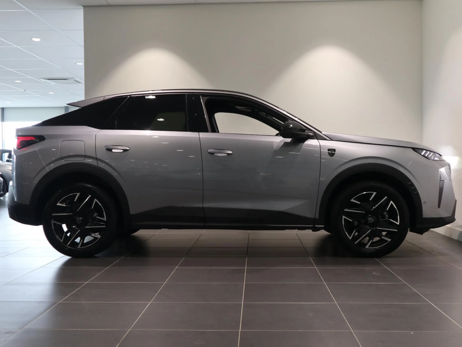 Peugeot-3008