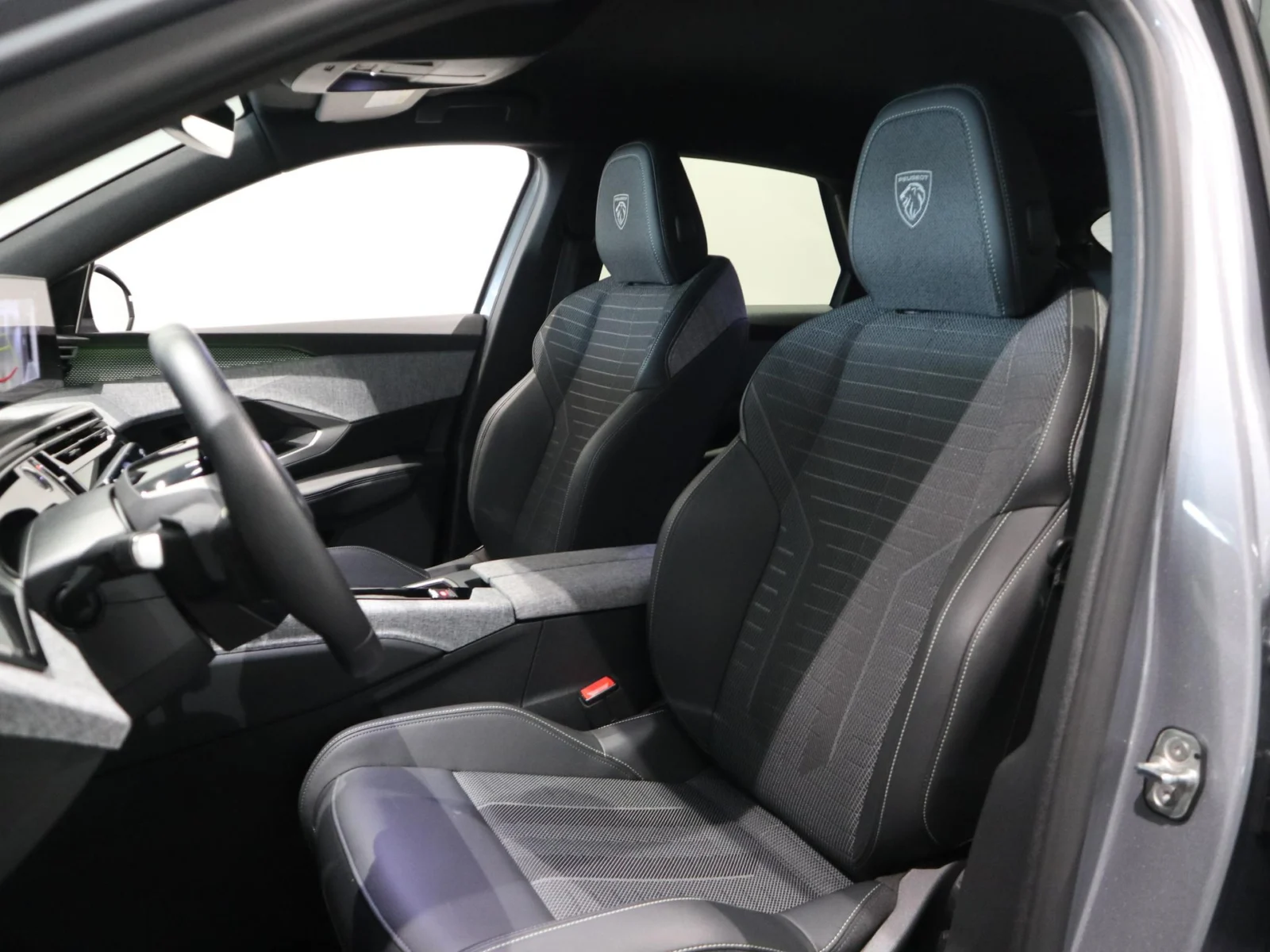 Peugeot-3008