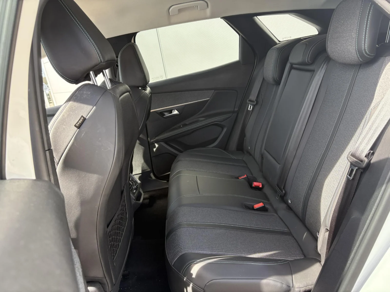 Peugeot-3008