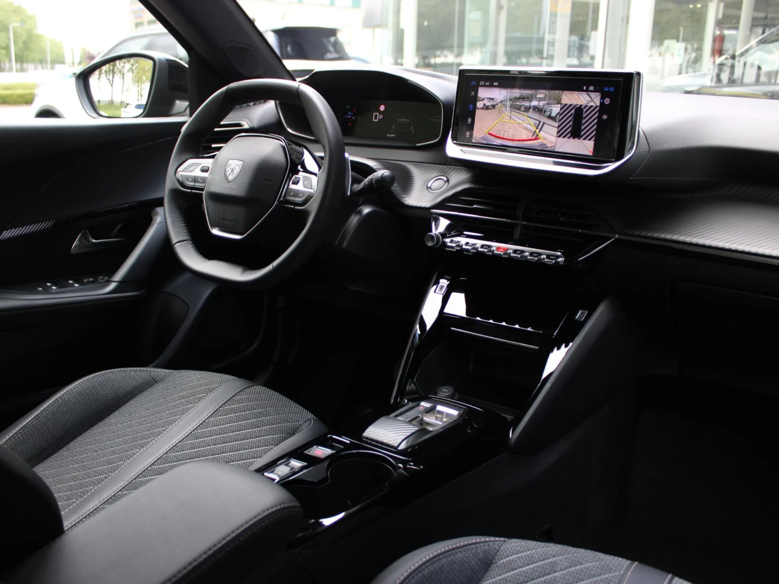 Peugeot-2008