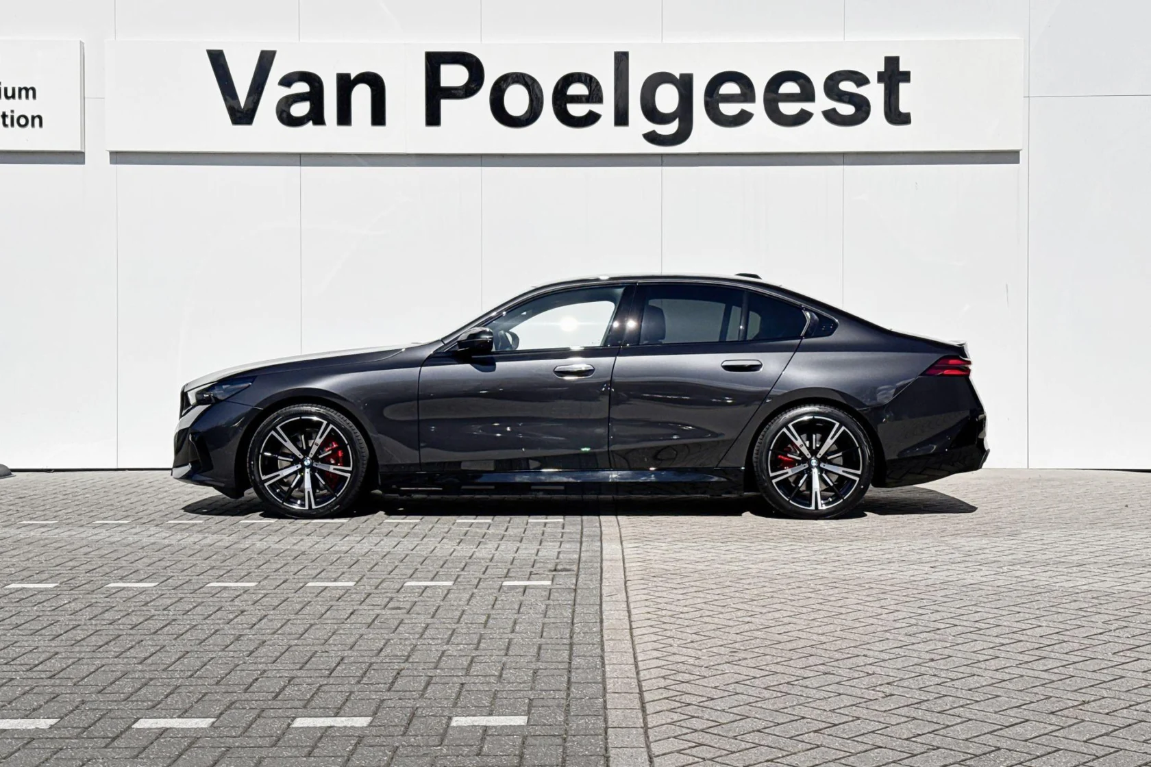 BMW-i5