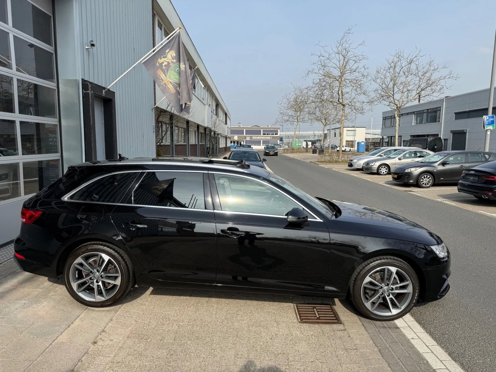 Audi-A4