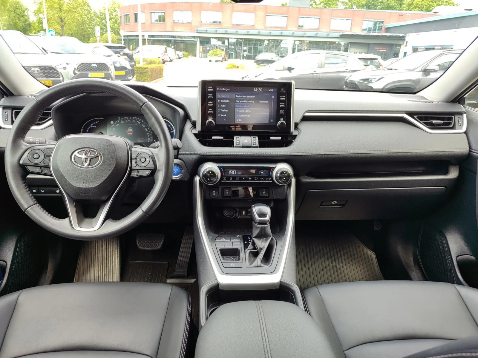 Toyota-RAV4