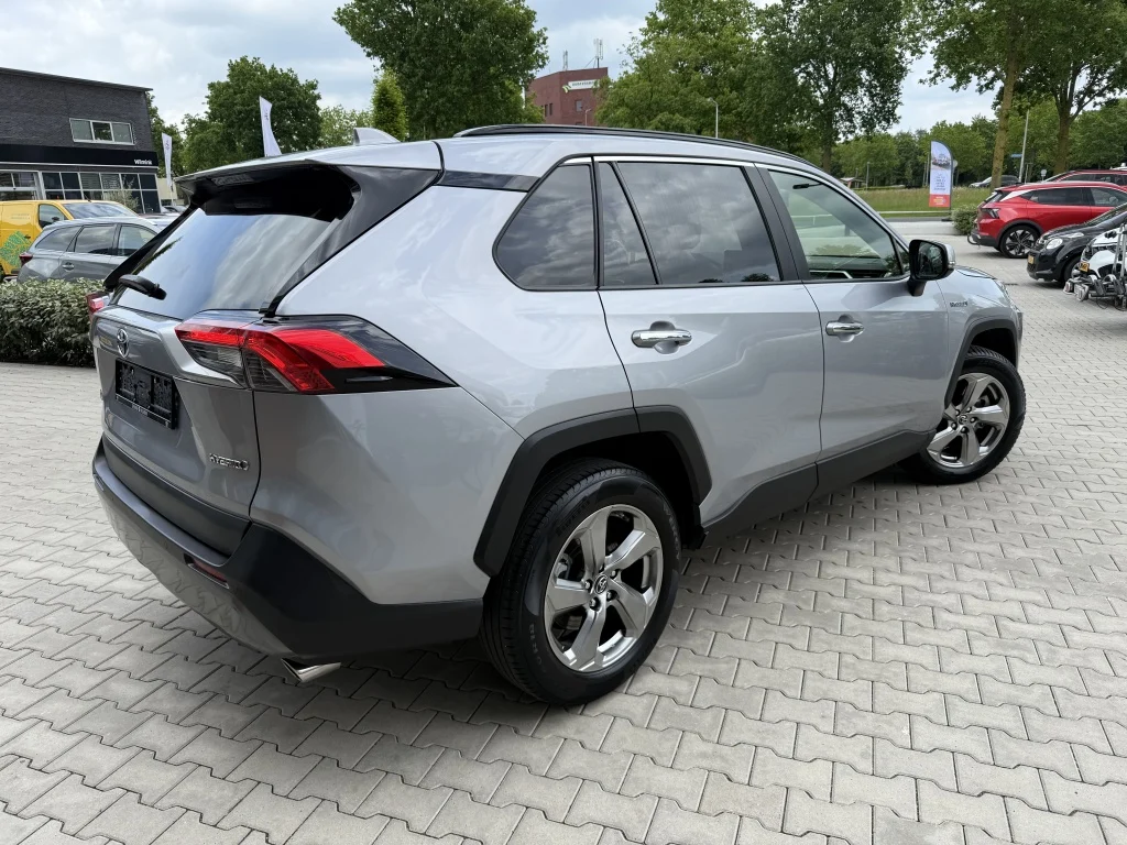 Toyota-RAV4