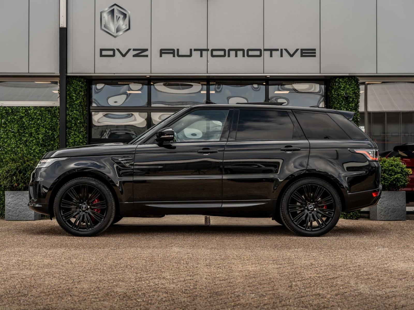 Land Rover-Range Rover Sport