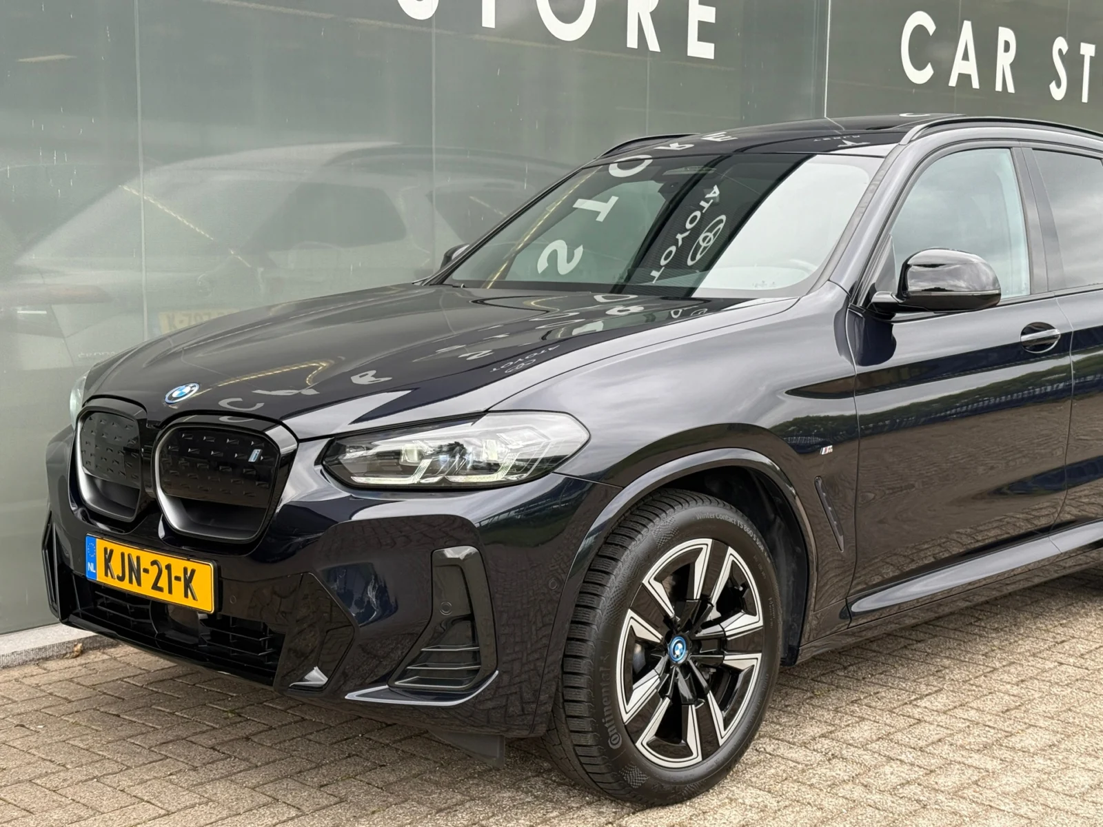 BMW-iX3