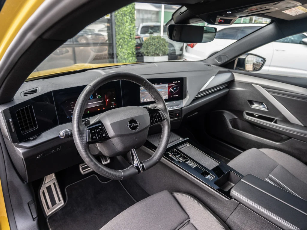 Opel-Astra