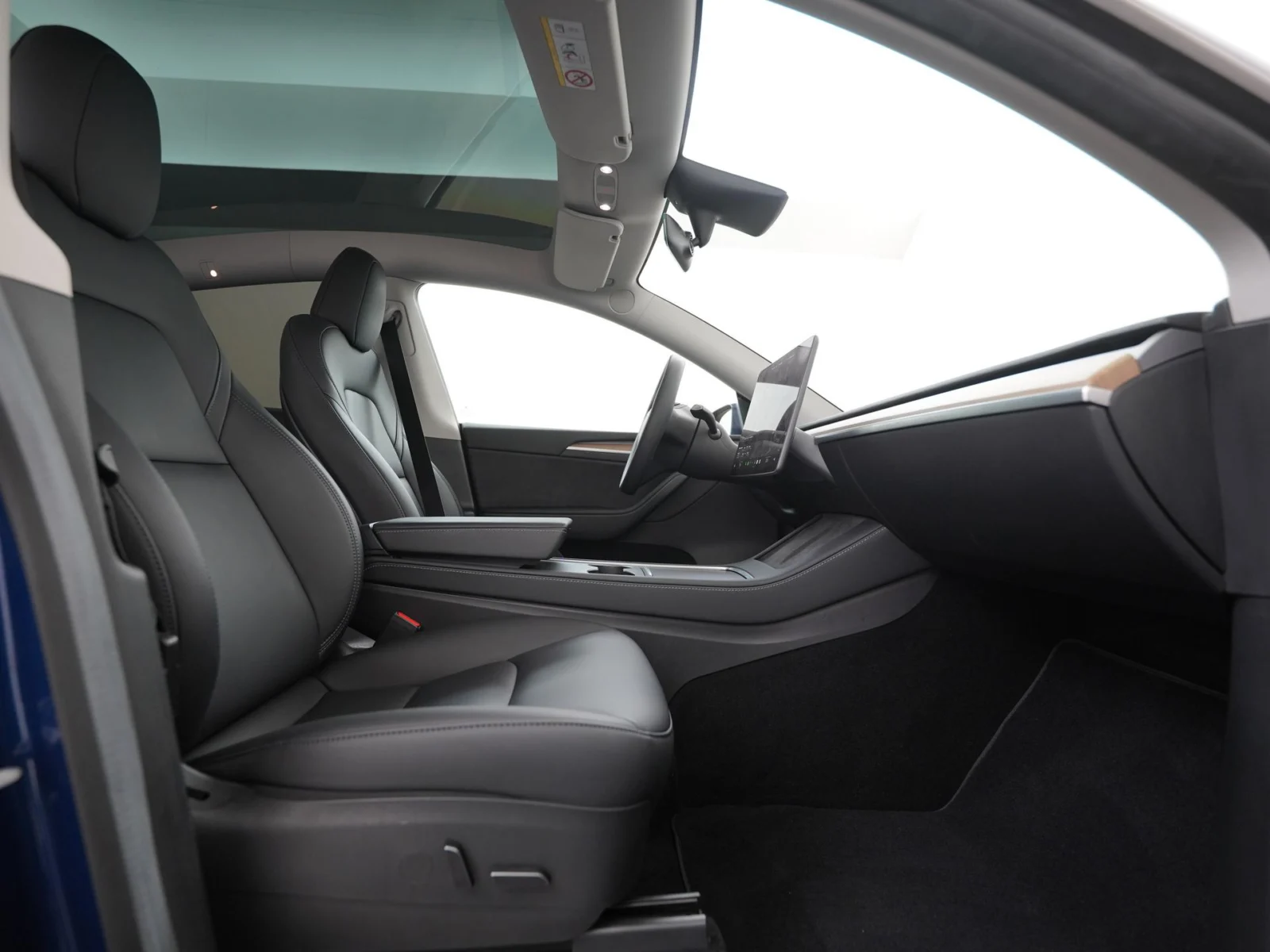 Tesla-Model Y