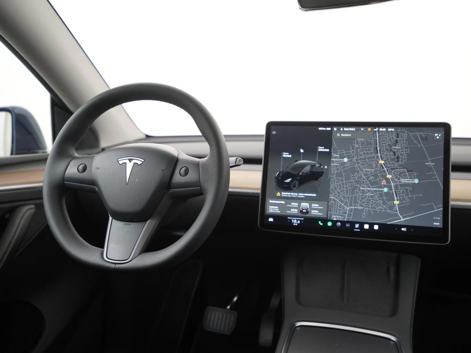 Tesla-Model Y