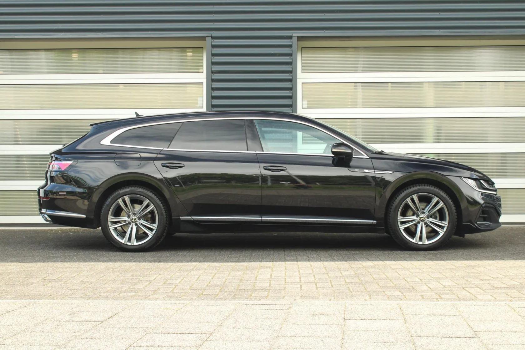 Volkswagen-Arteon Shooting Brake