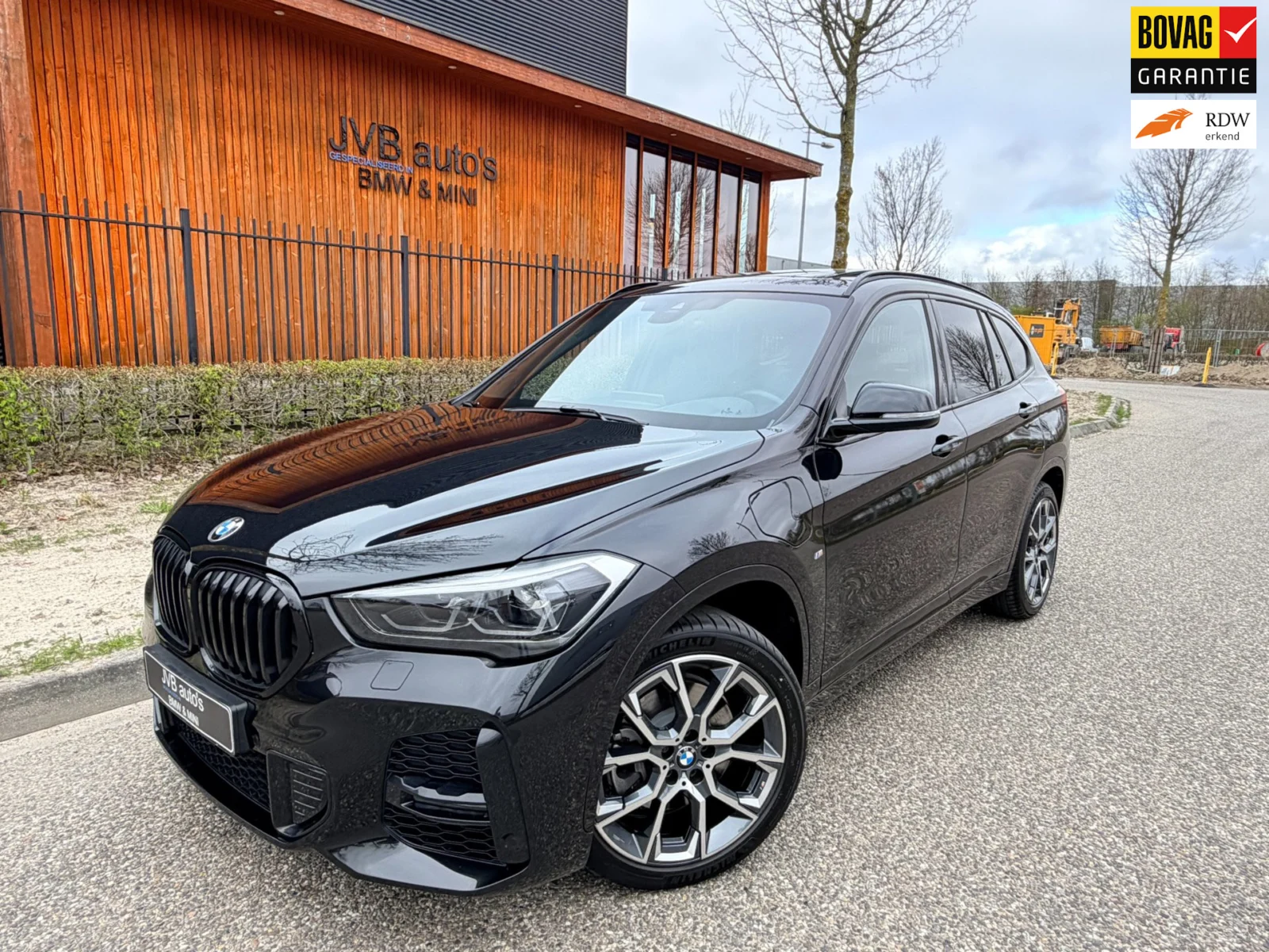 BMW-X1