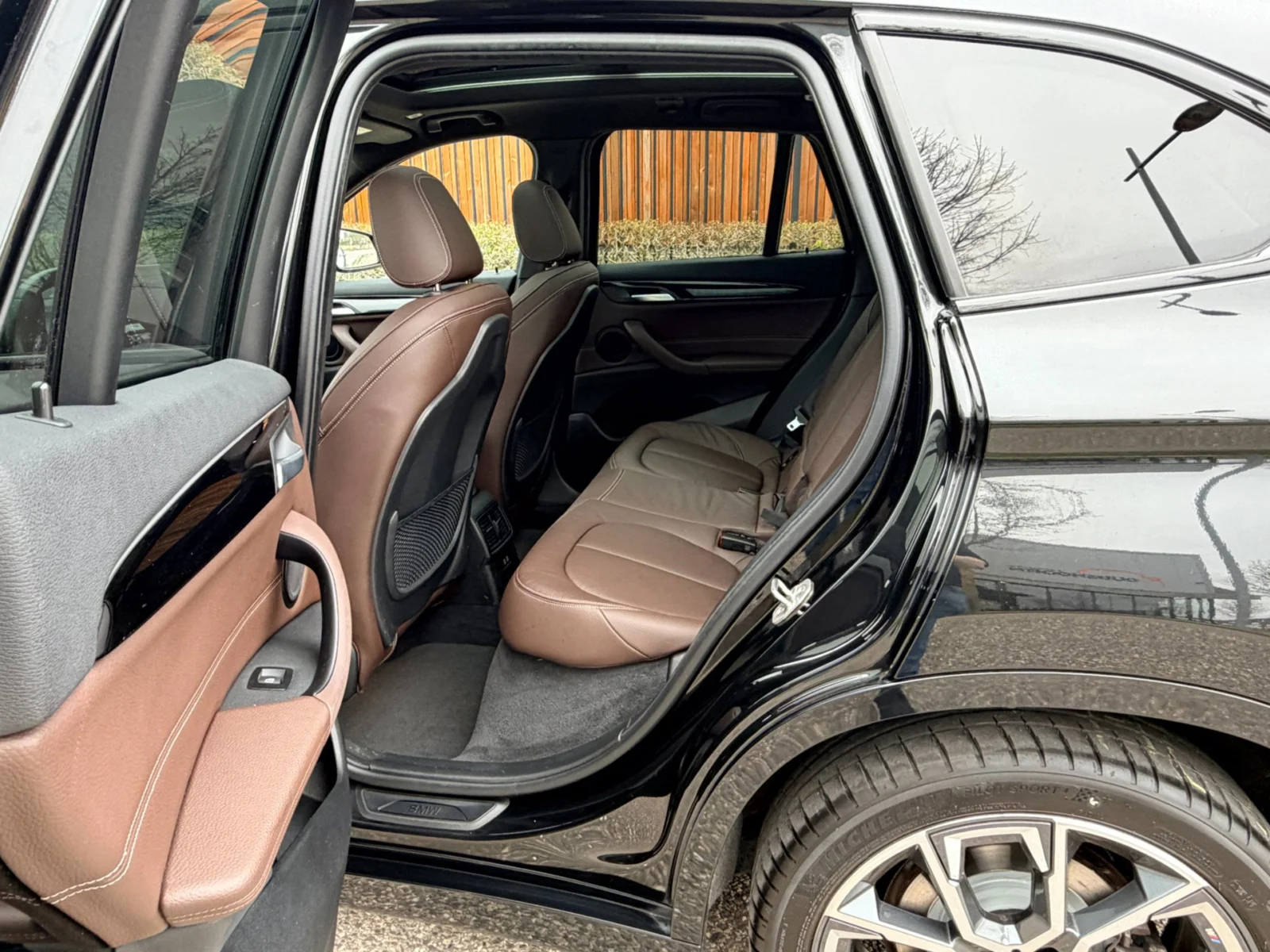BMW-X1