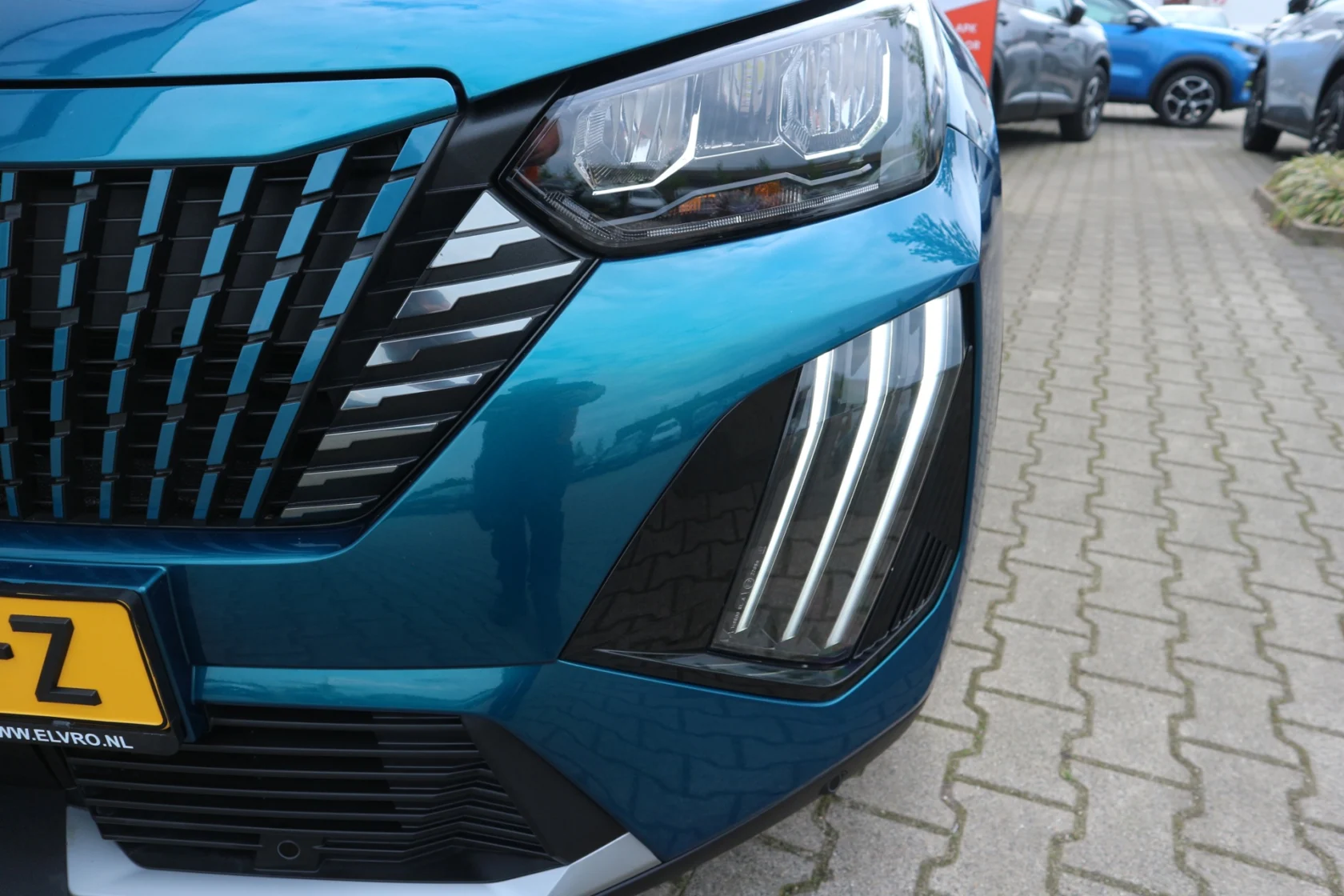 Peugeot-2008