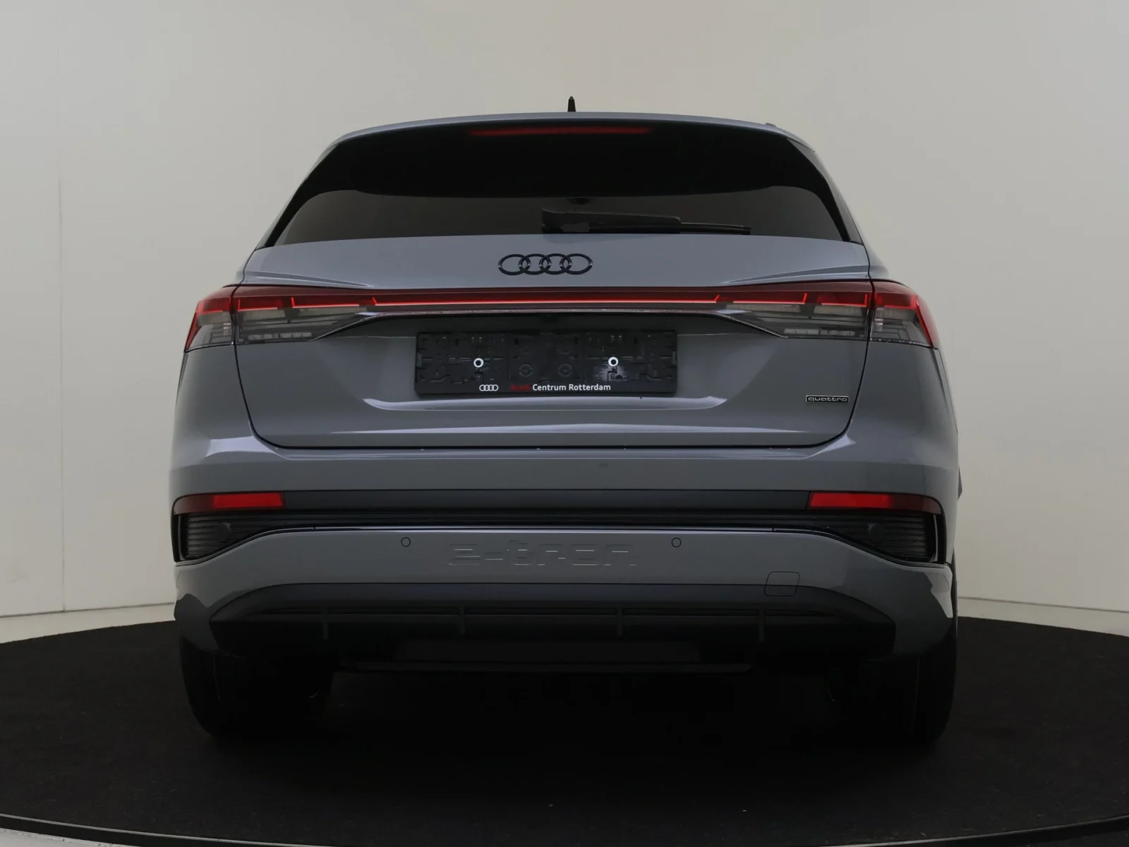 Audi-Q4 e-tron