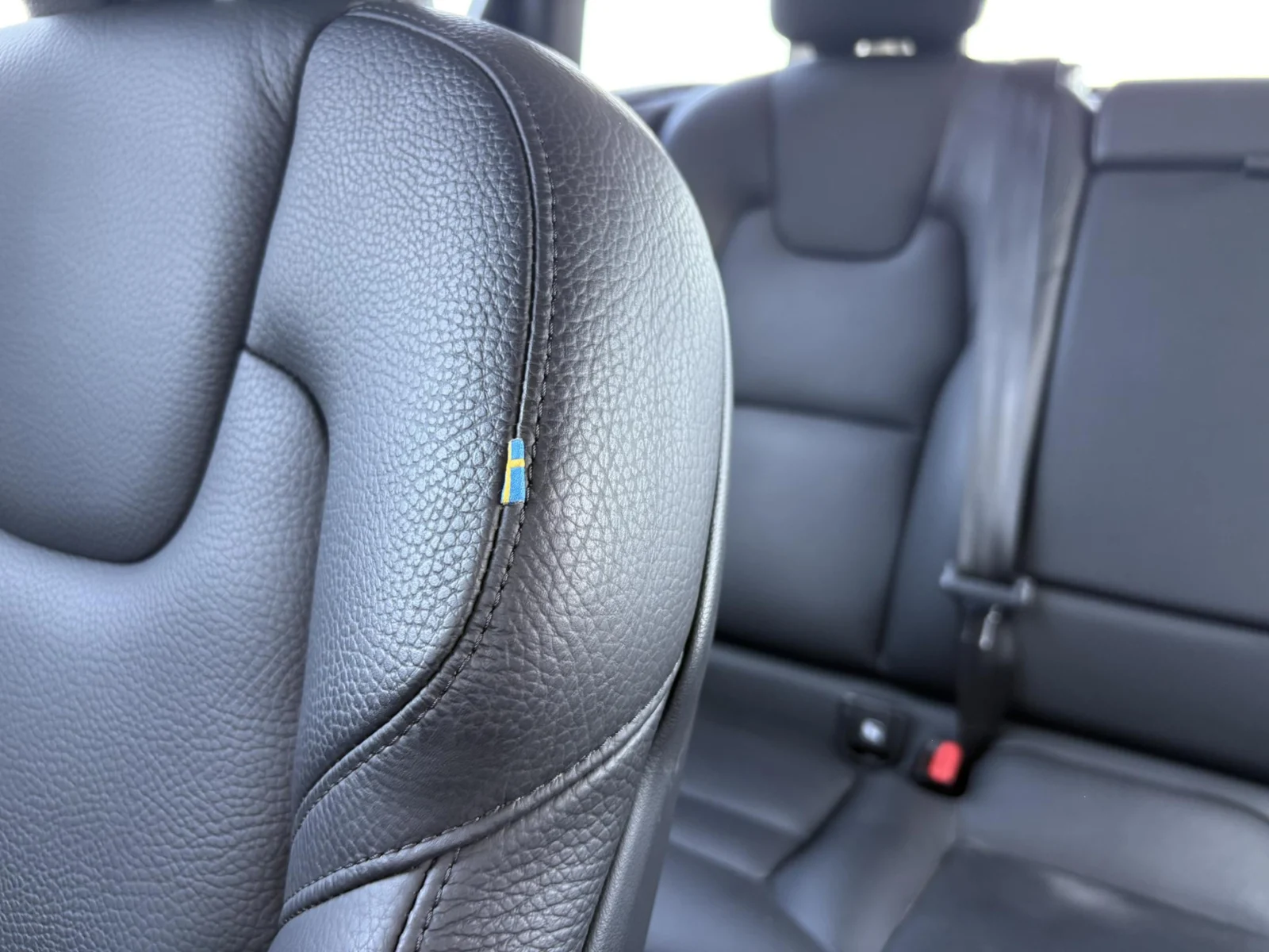 Volvo-V90