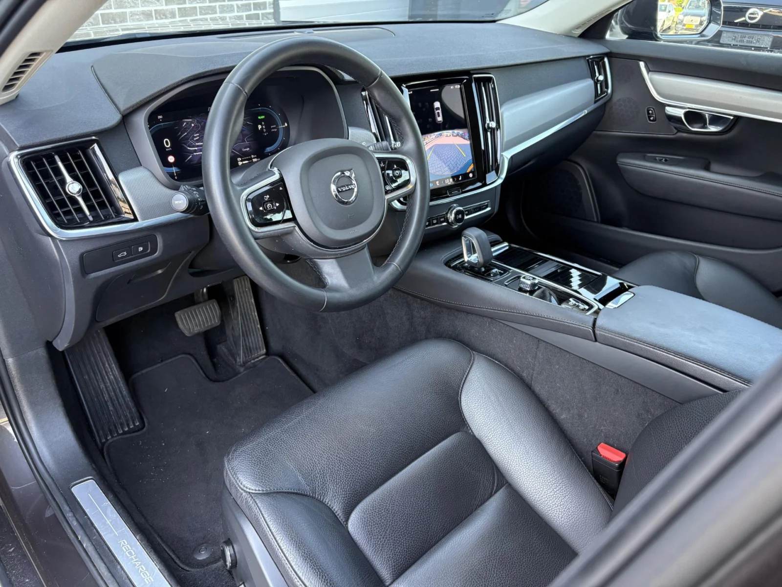 Volvo-V90