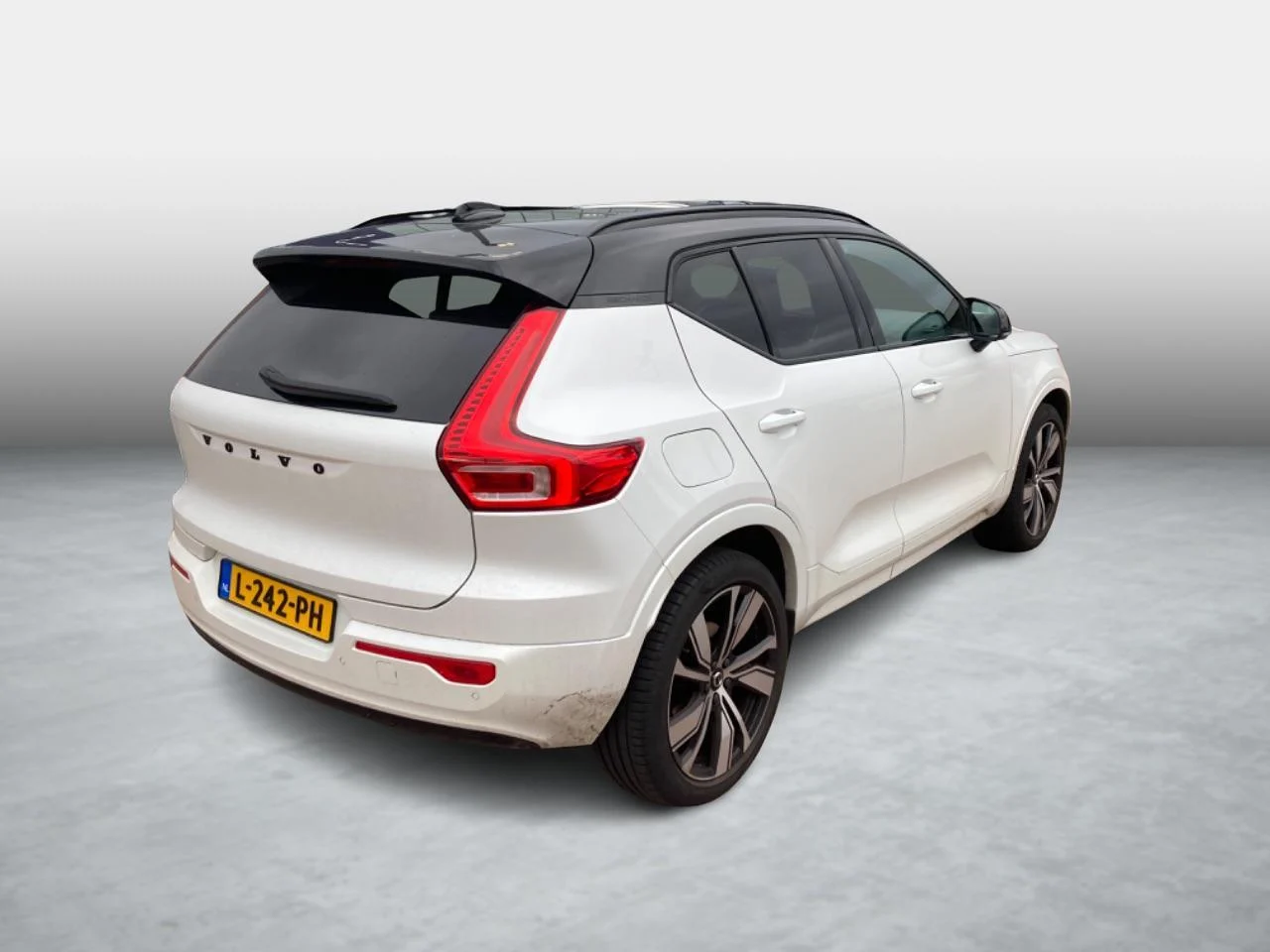 Volvo-XC40