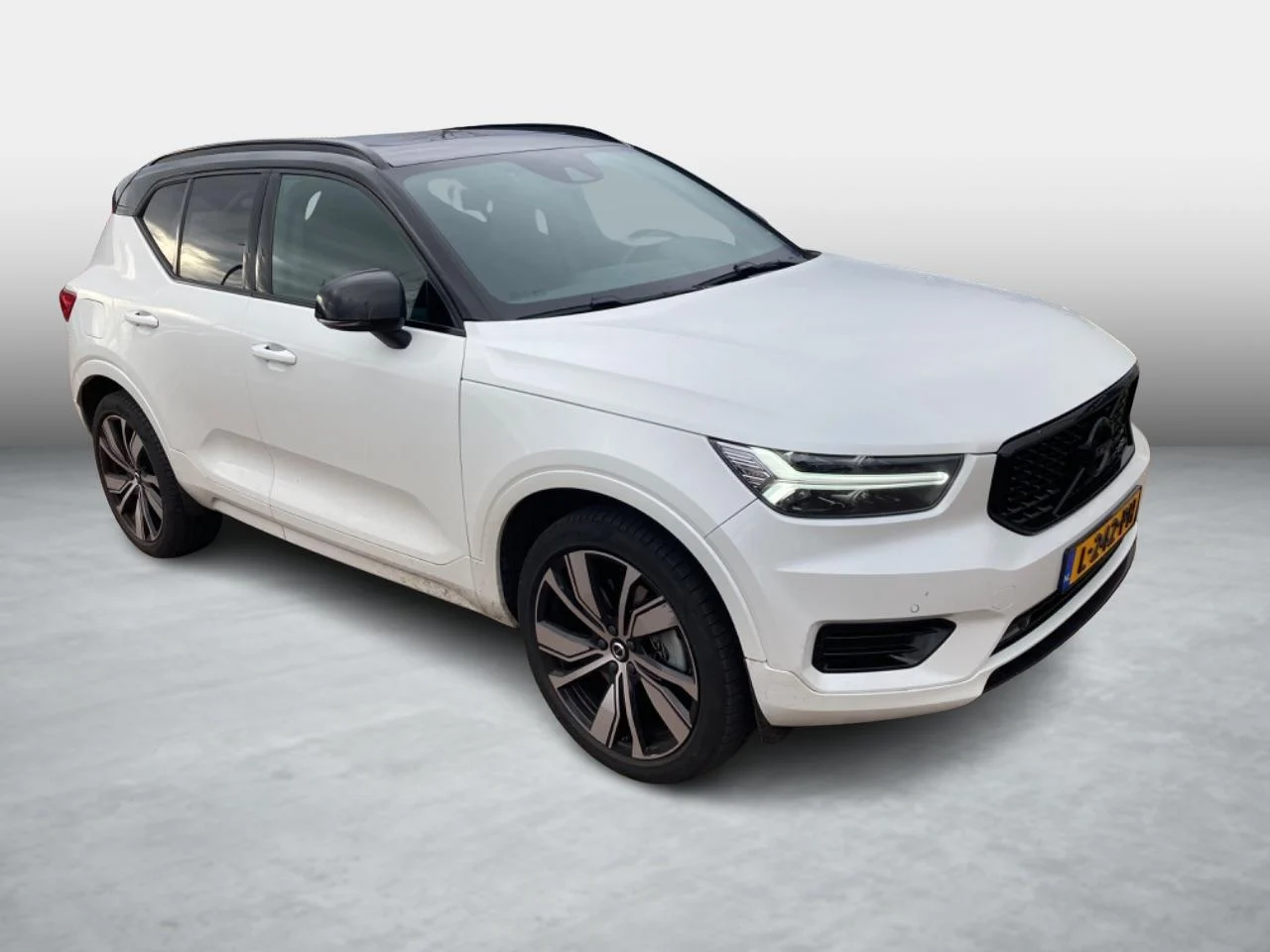 Volvo-XC40
