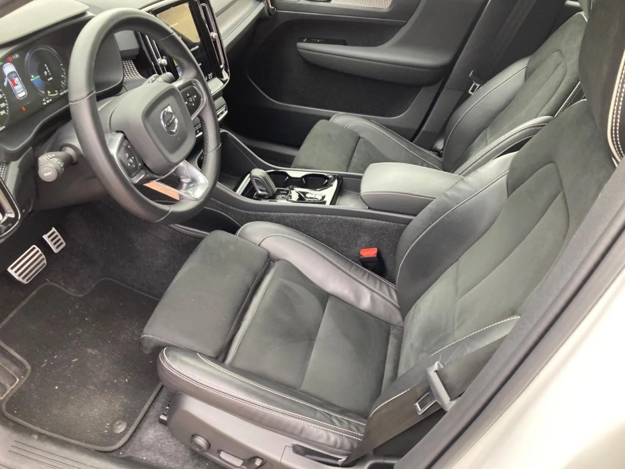 Volvo-XC40
