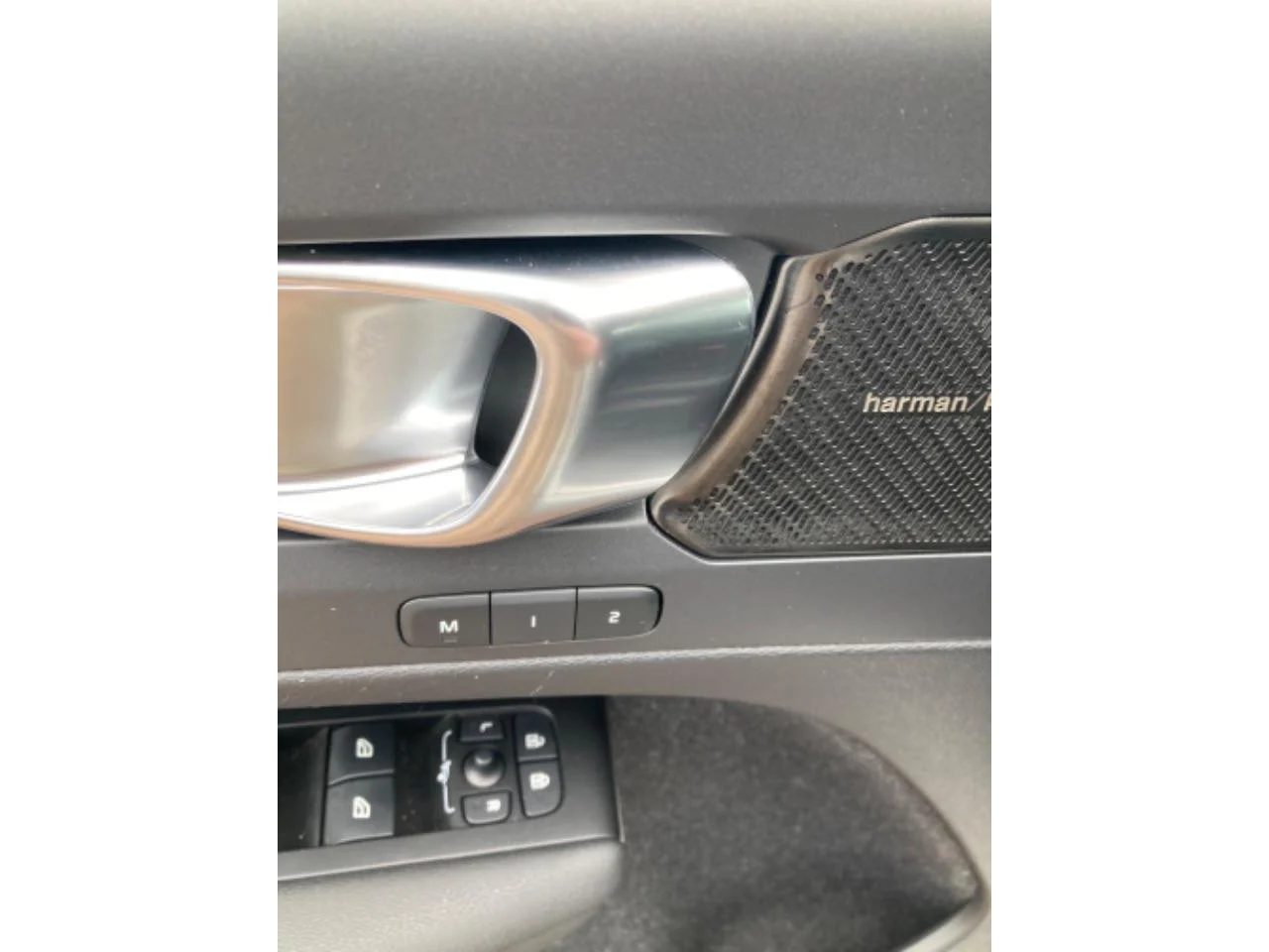 Volvo-XC40