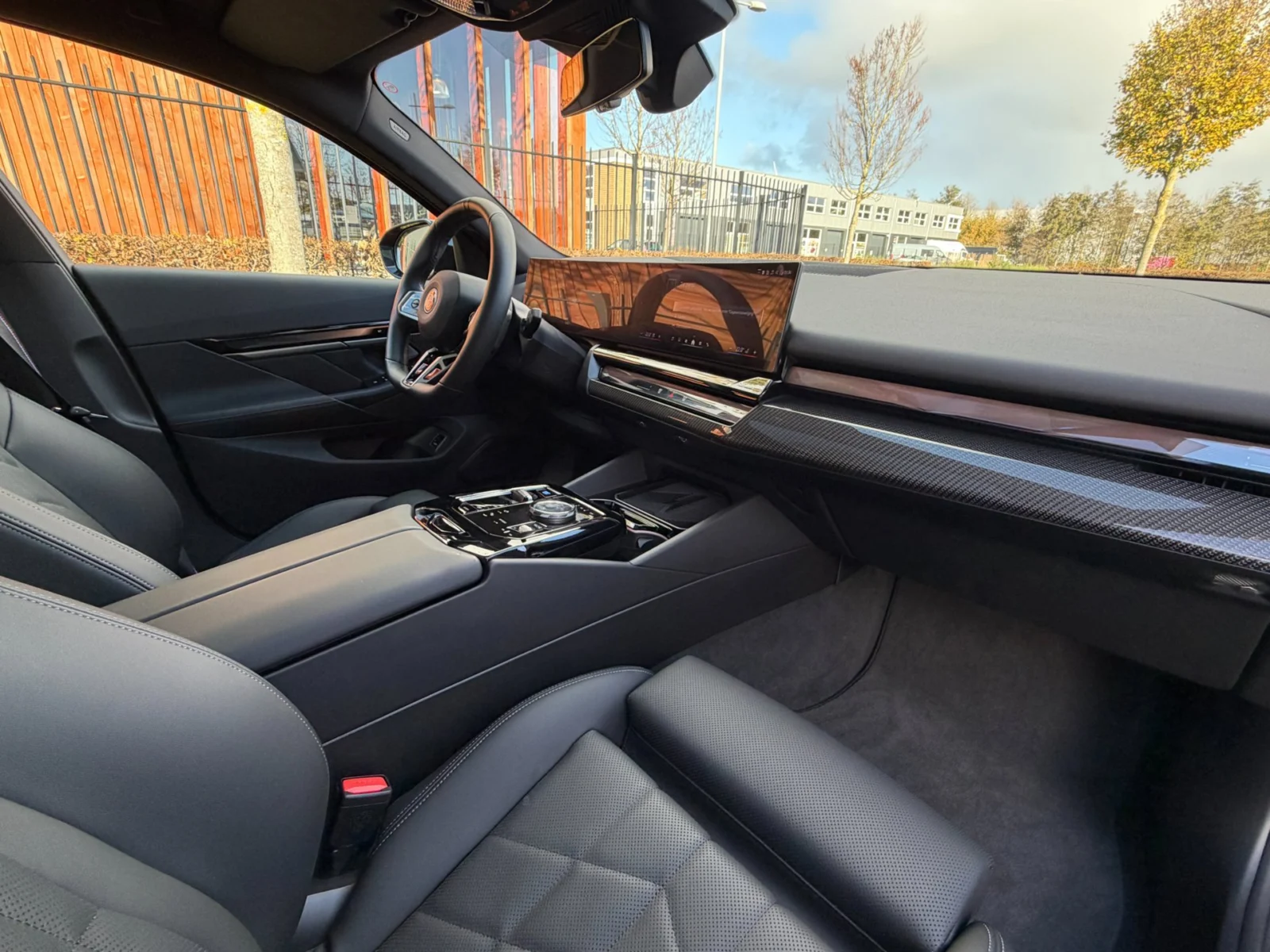 BMW-i5