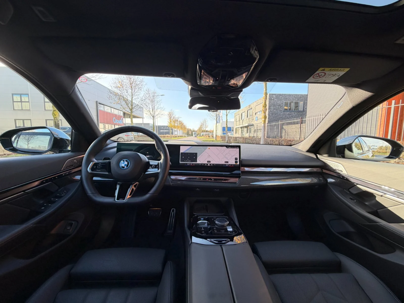 BMW-i5