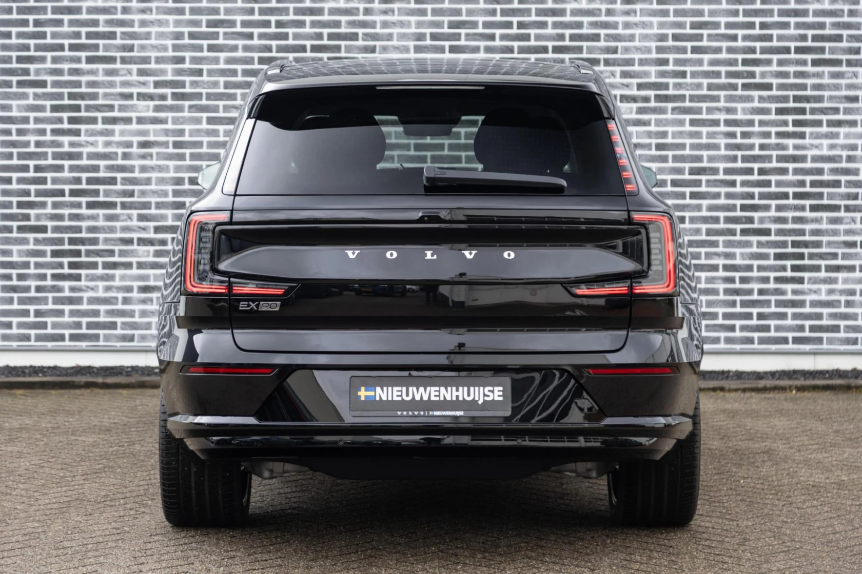 Volvo-EX90