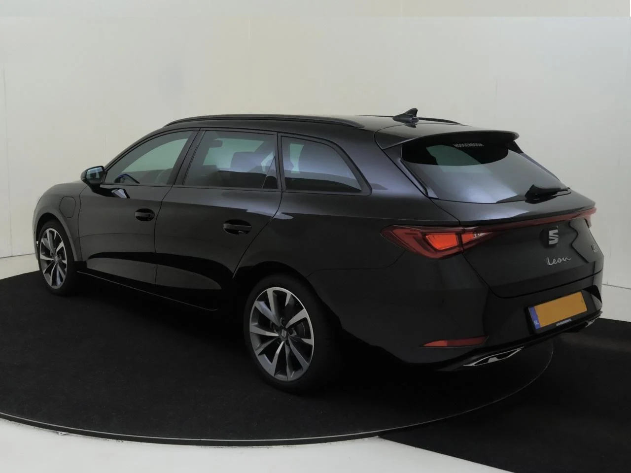 Seat-Leon
