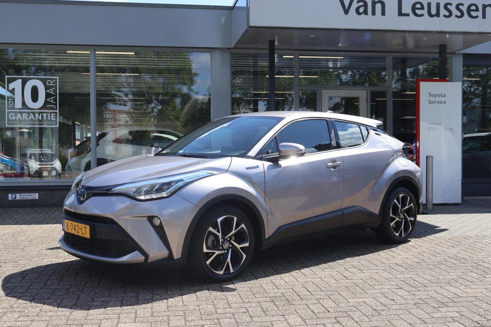 Toyota-C-HR