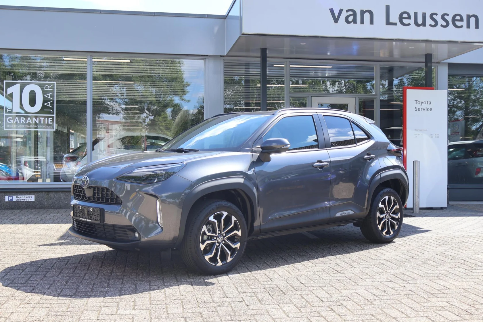 Toyota-Yaris Cross
