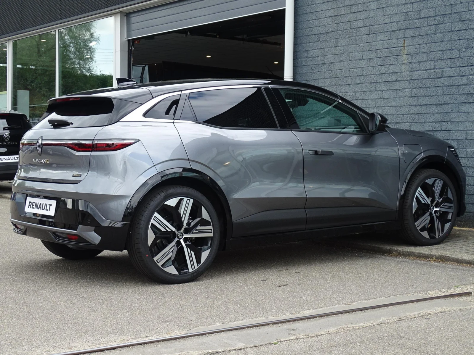 Renault-Megane E-Tech Electric