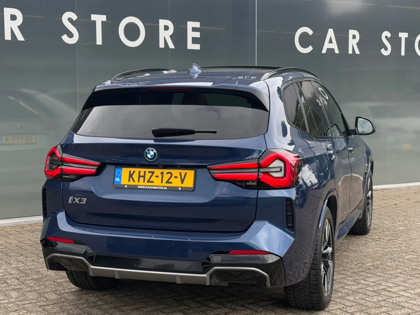 BMW-iX3