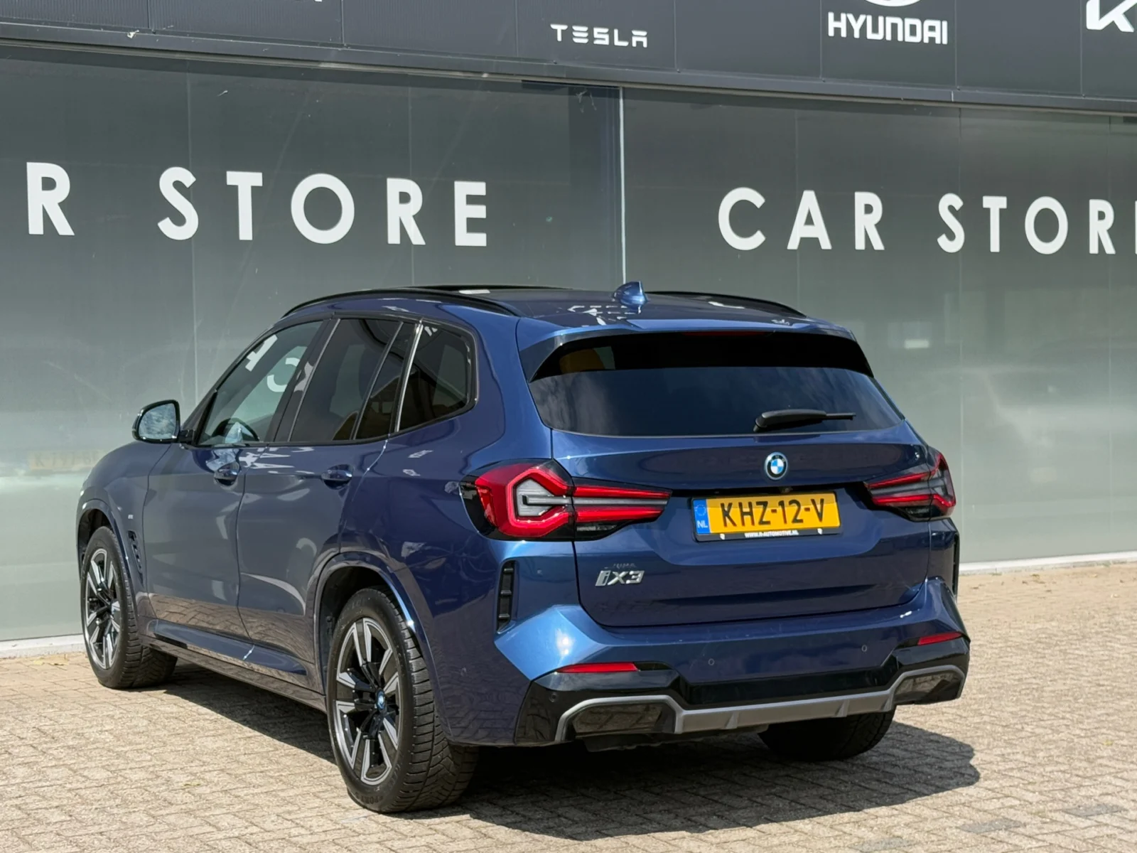 BMW-iX3