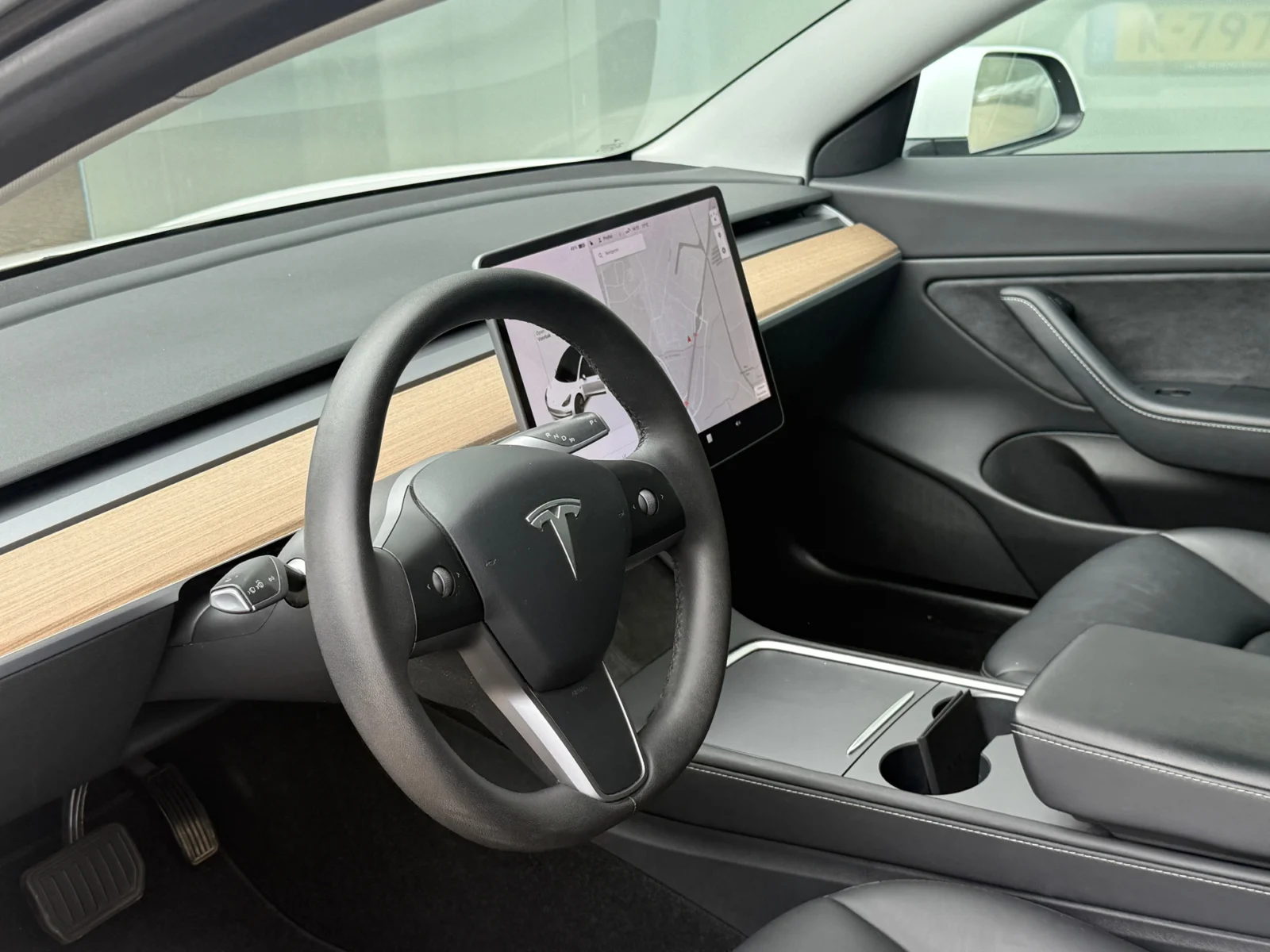 Tesla-Model 3