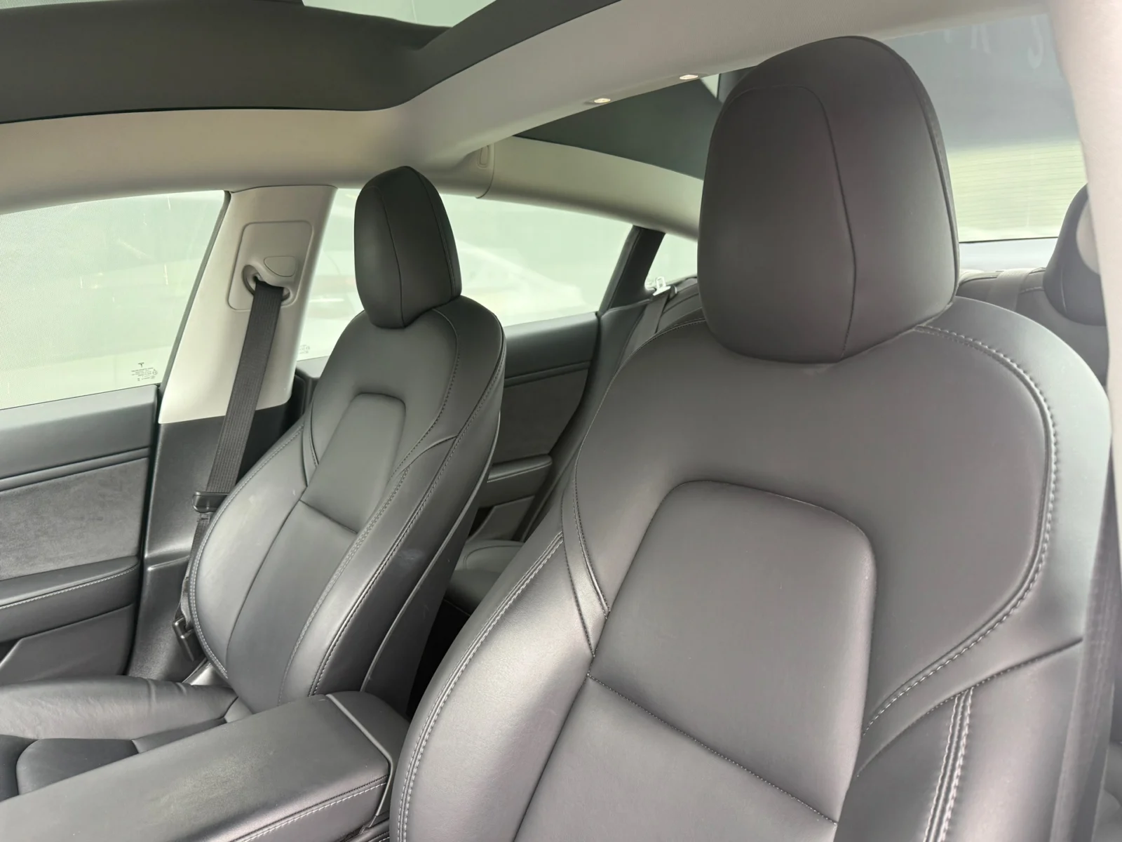 Tesla-Model 3