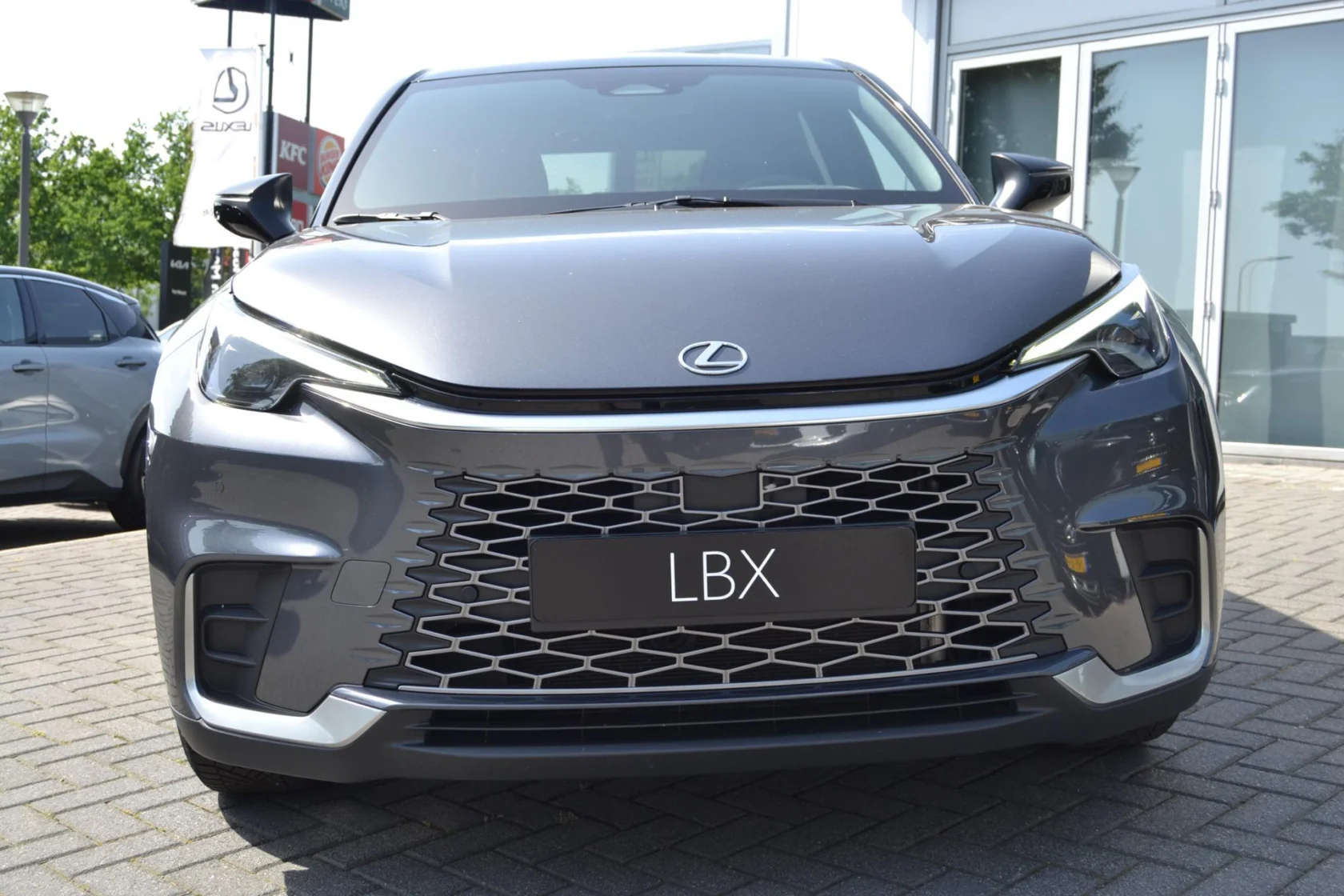 Lexus-LBX