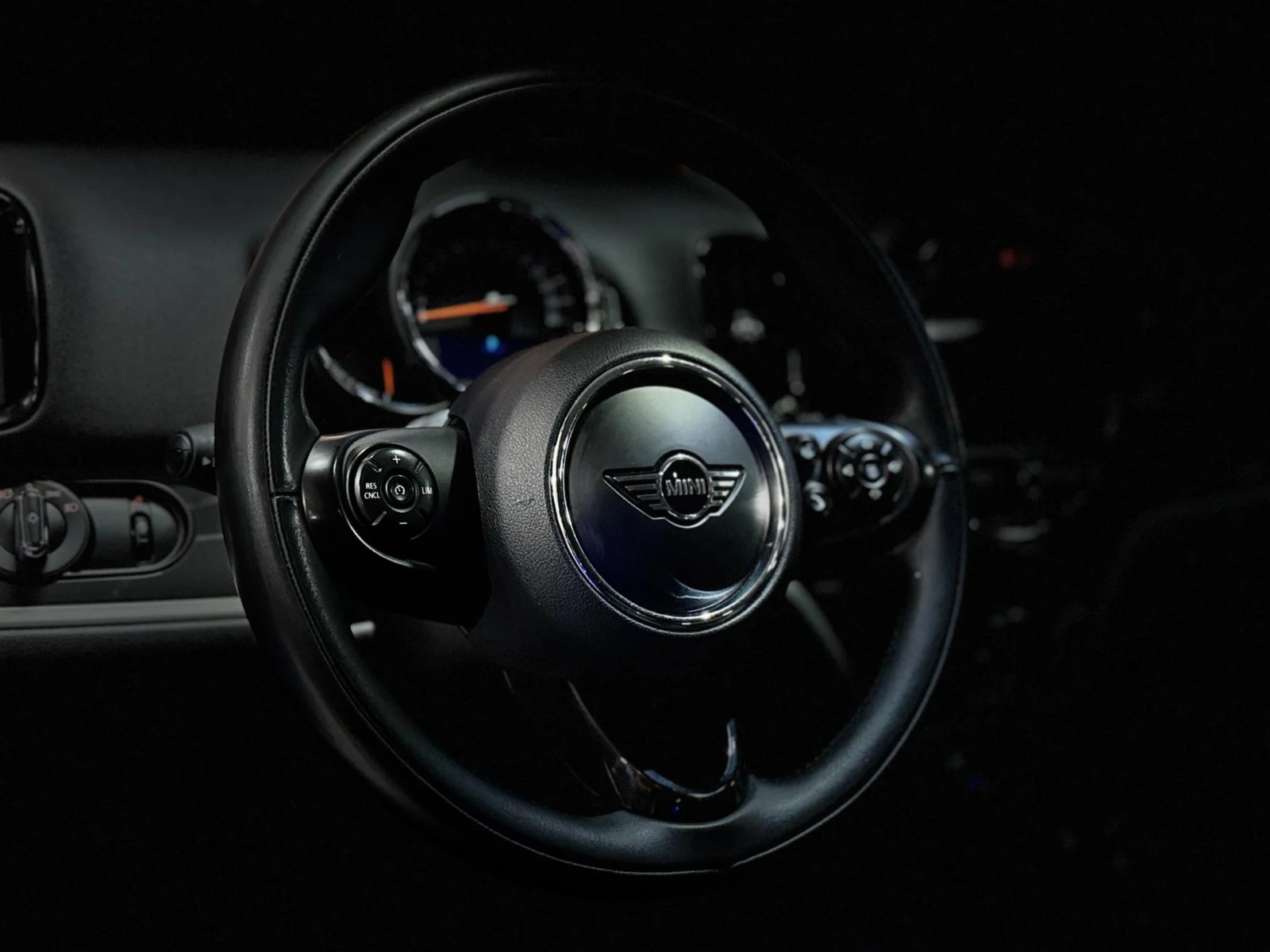 MINI-Countryman