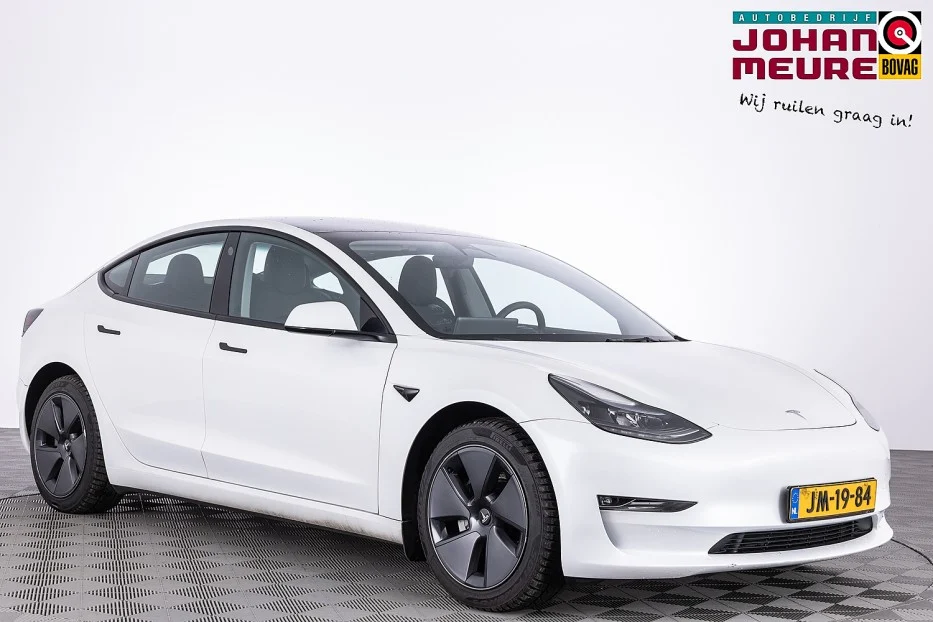 Tesla Model 3 Long Range AWD *SOH 95%* LEDER