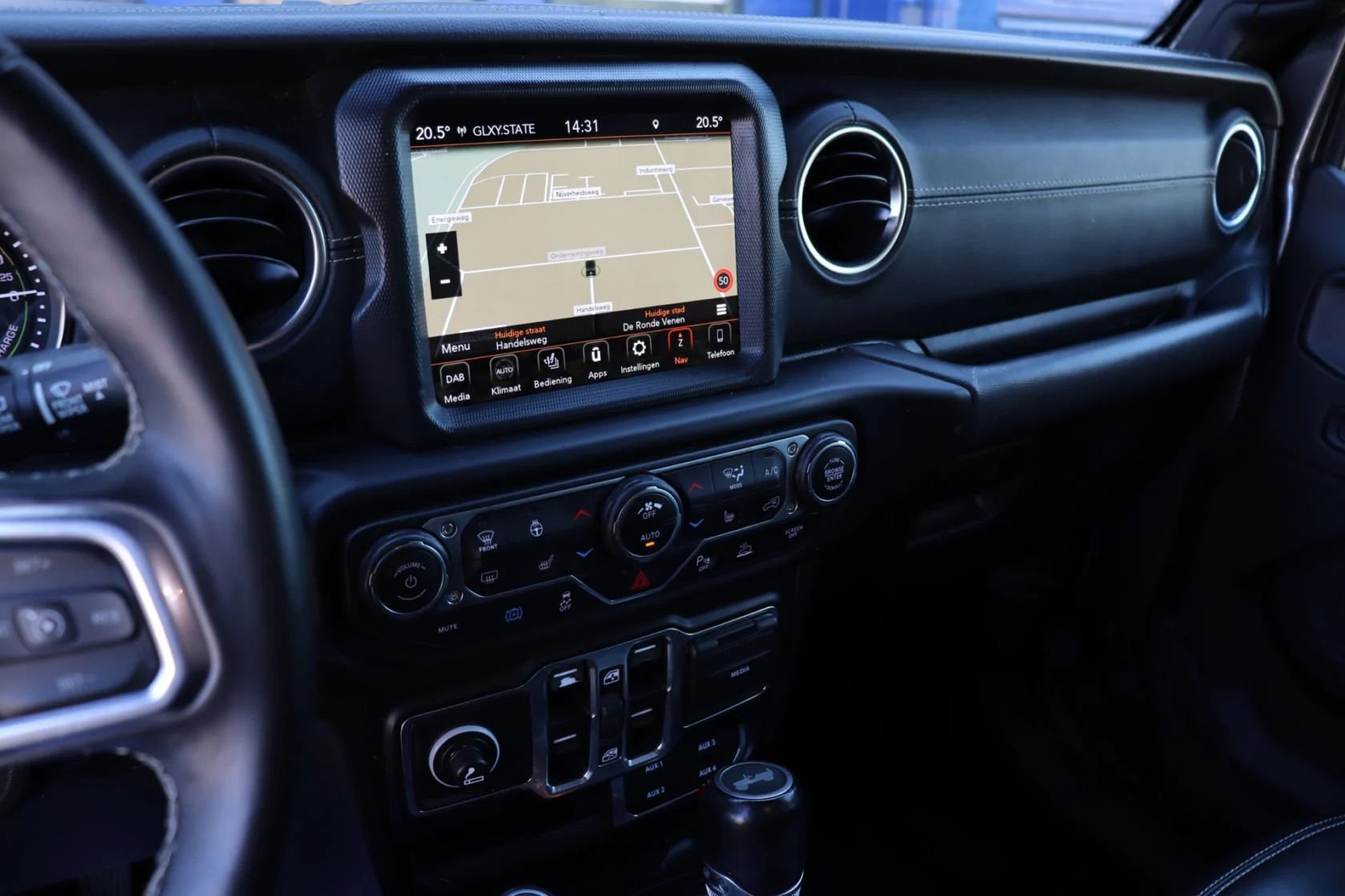 Jeep-Wrangler