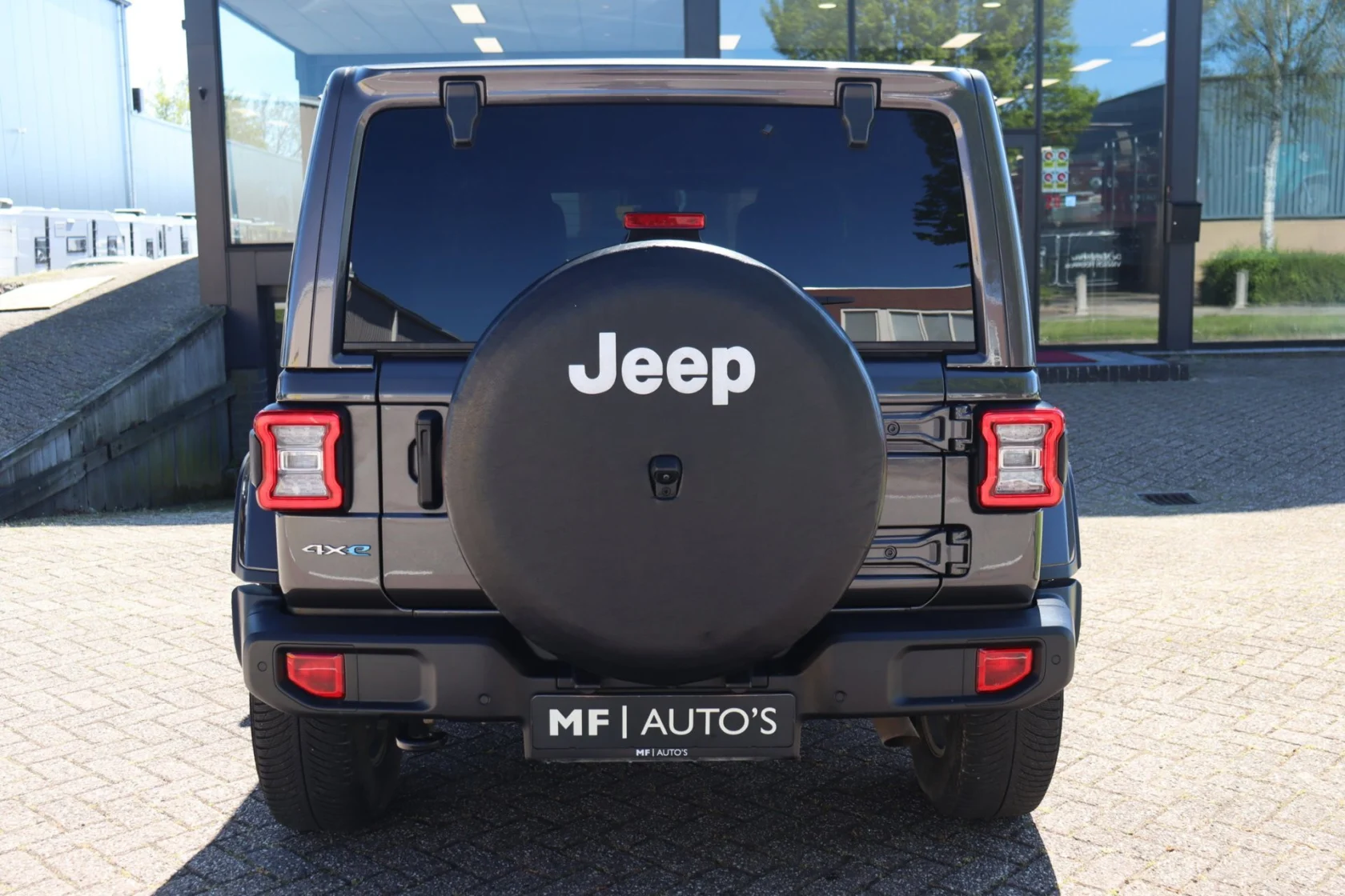 Jeep-Wrangler