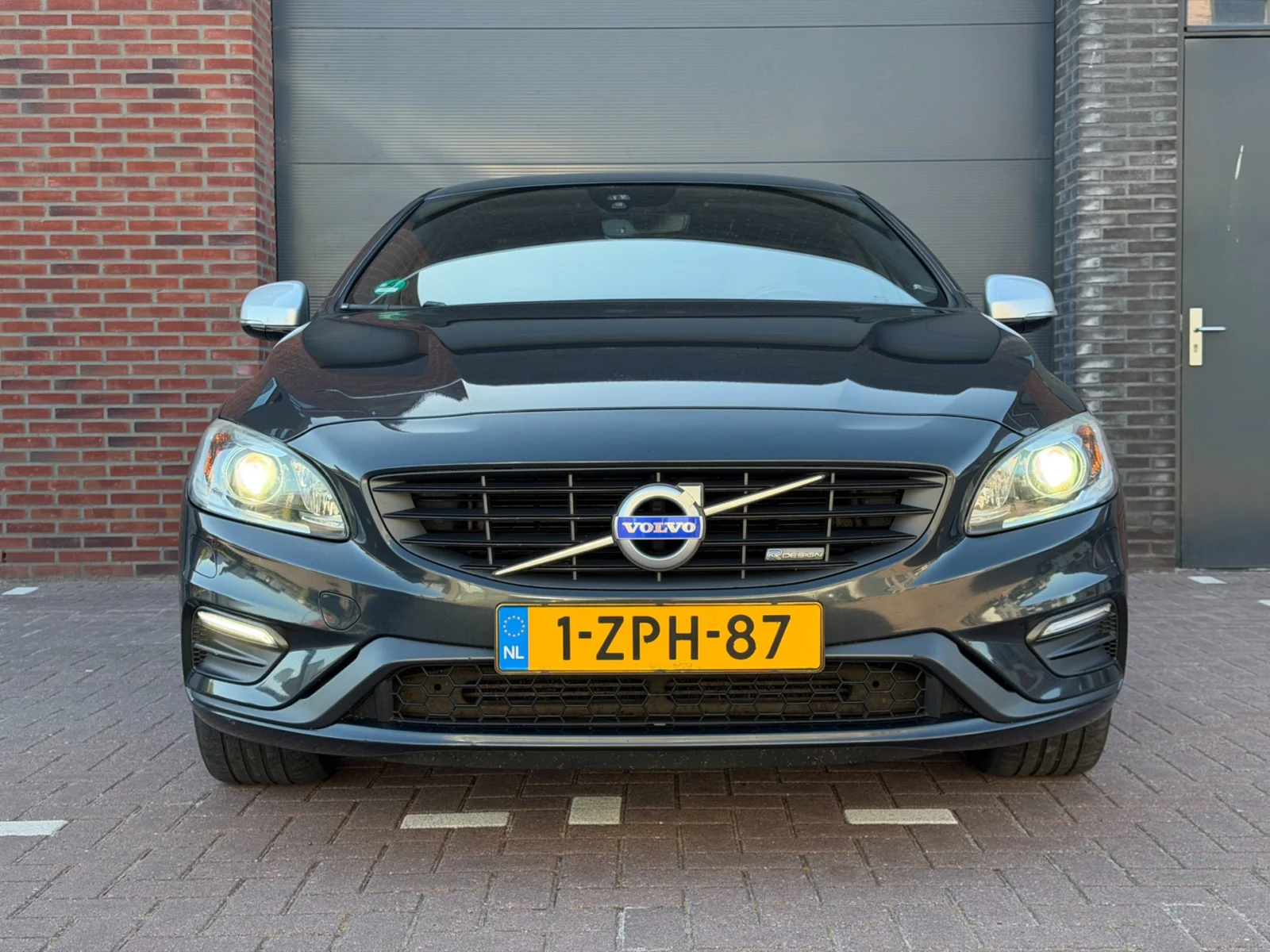 Volvo-V60