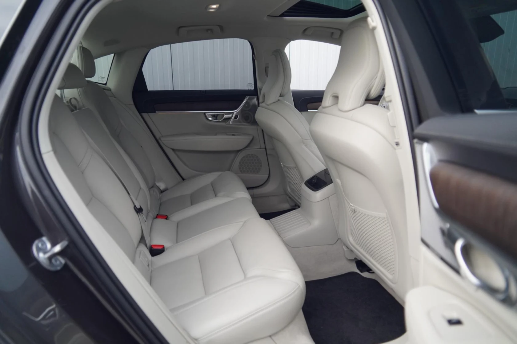 Volvo-S90