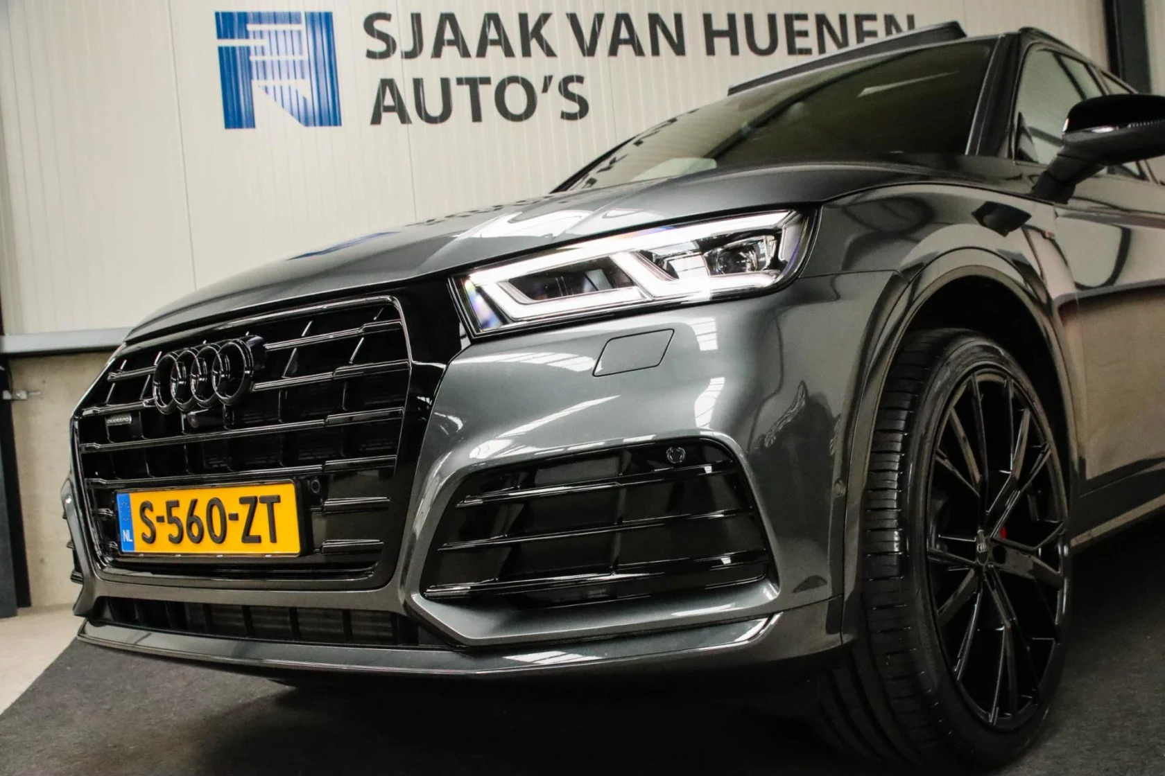 Audi-Q5