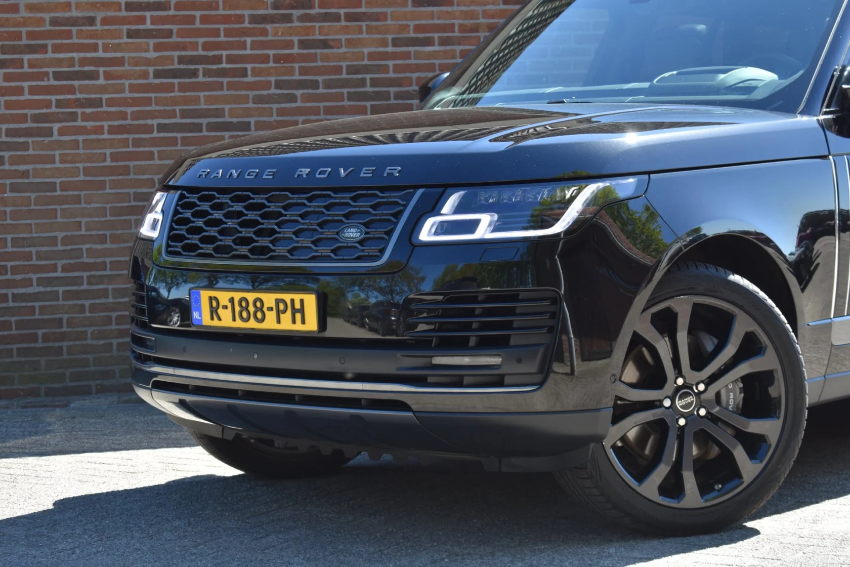 Land Rover-Range Rover