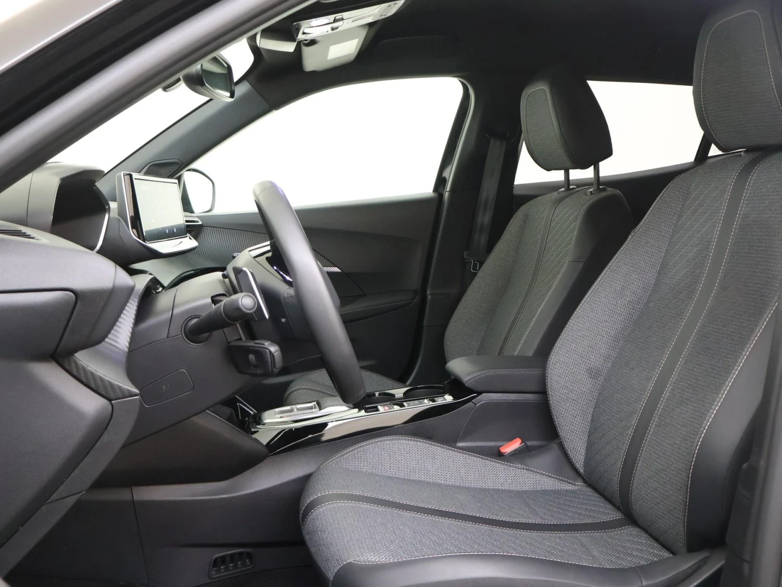 Peugeot-2008