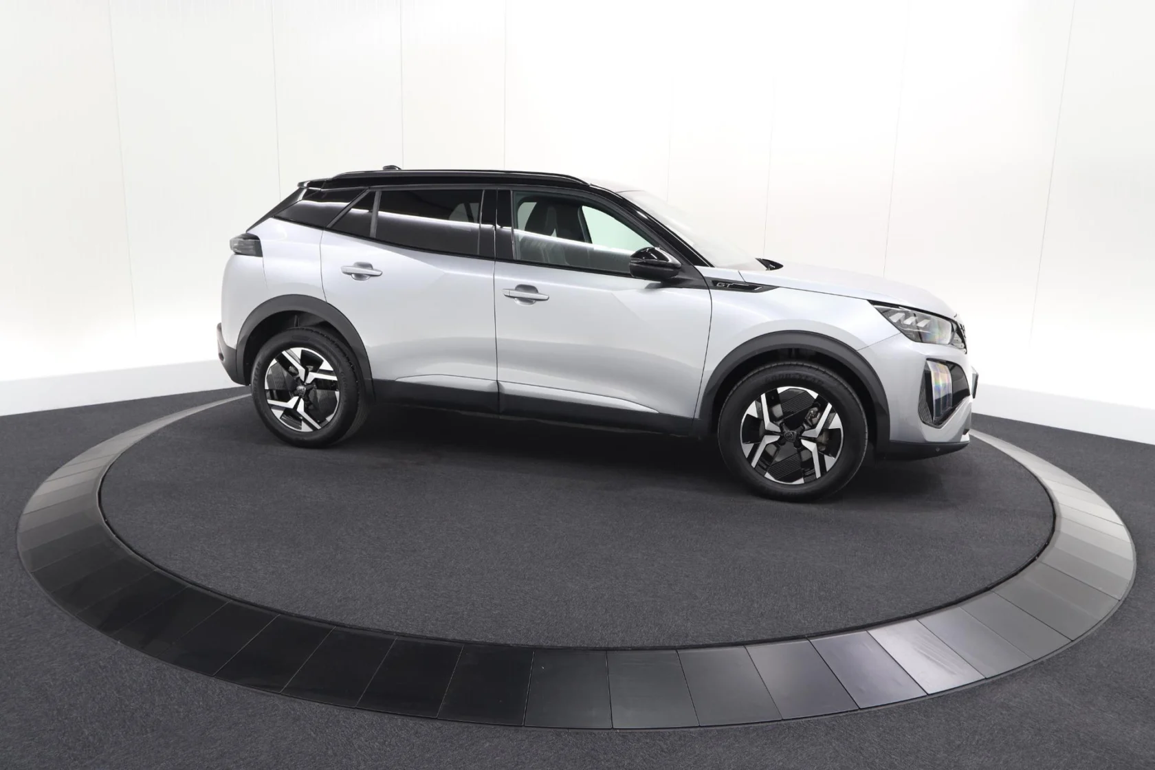 Peugeot-2008