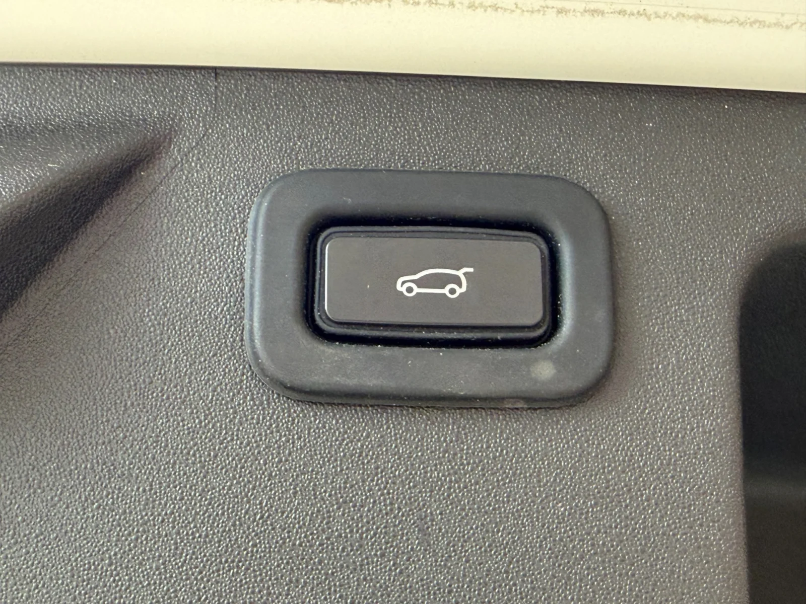 Land Rover-Discovery Sport