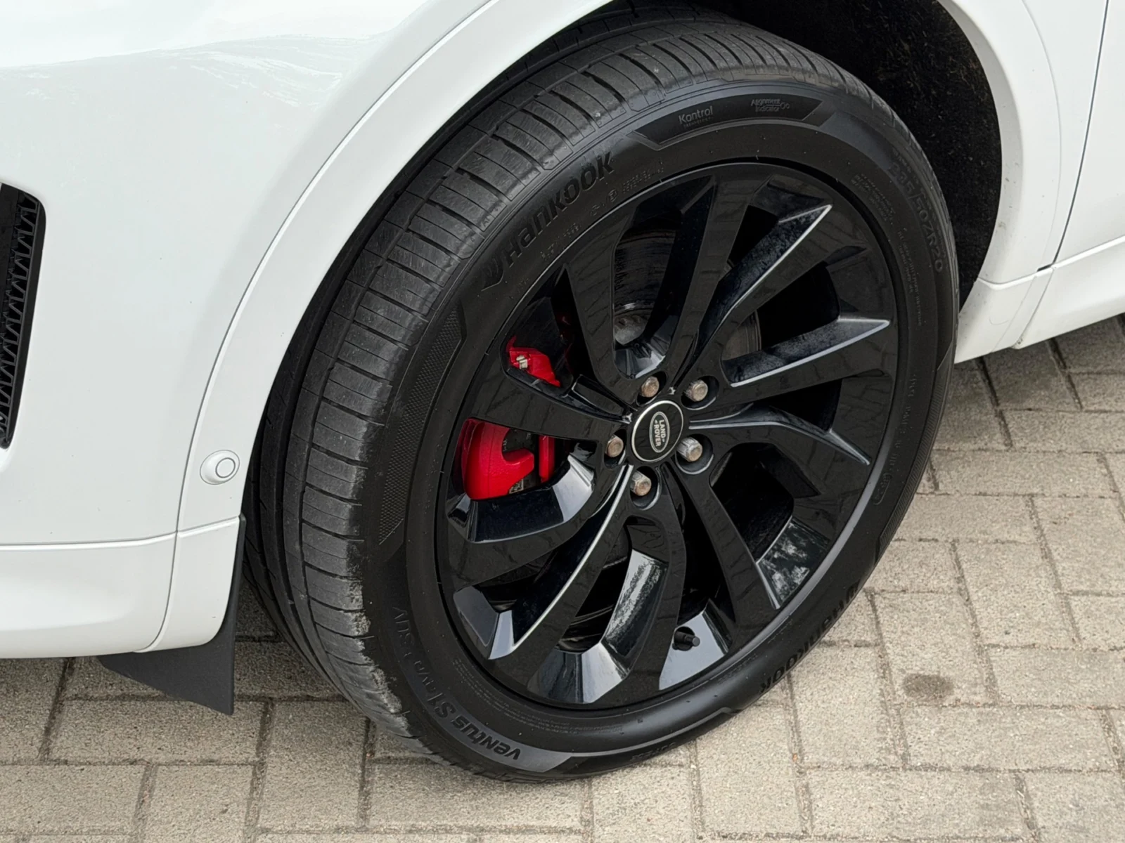 Land Rover-Discovery Sport